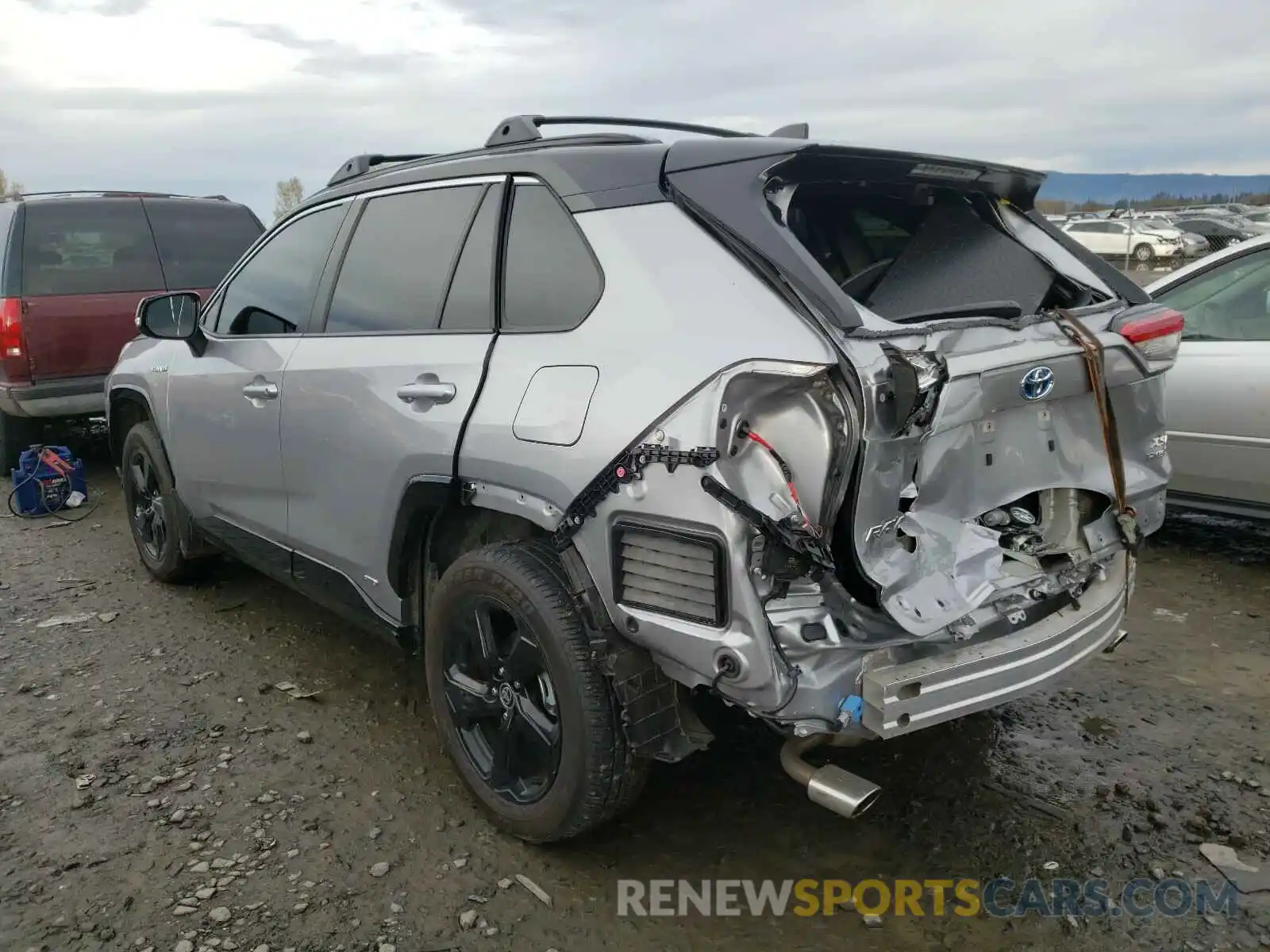 3 Photograph of a damaged car JTMEWRFV4LD540010 TOYOTA RAV4 2020