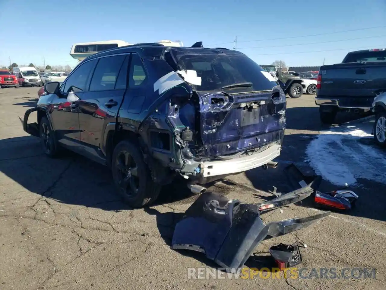 3 Photograph of a damaged car JTMEWRFV4LJ038678 TOYOTA RAV4 2020