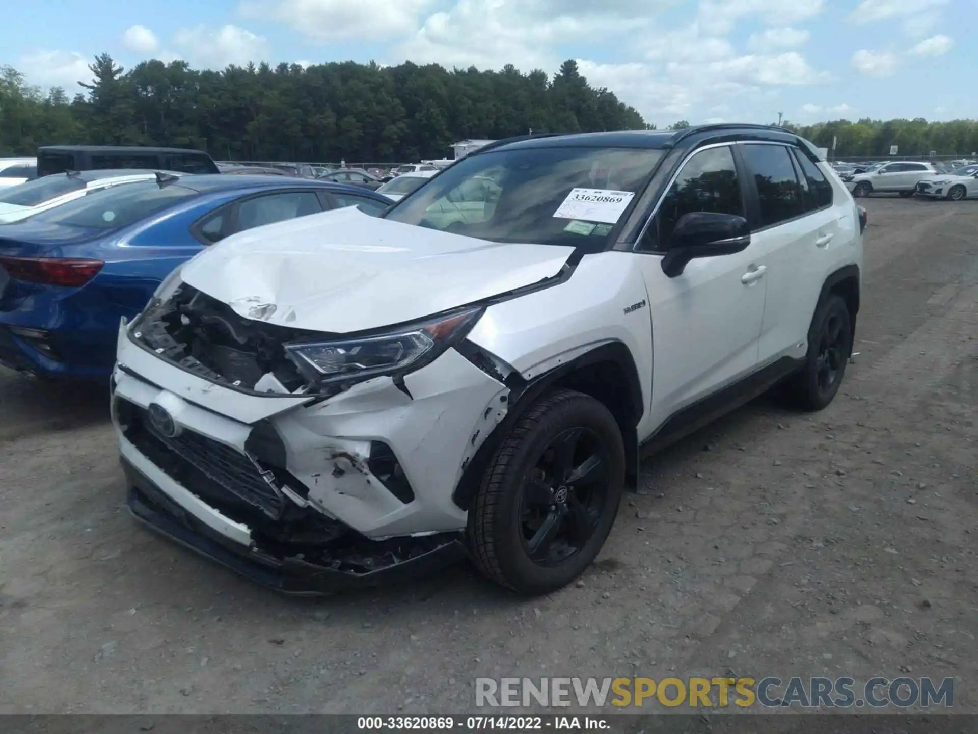 2 Photograph of a damaged car JTMEWRFV4LJ044707 TOYOTA RAV4 2020