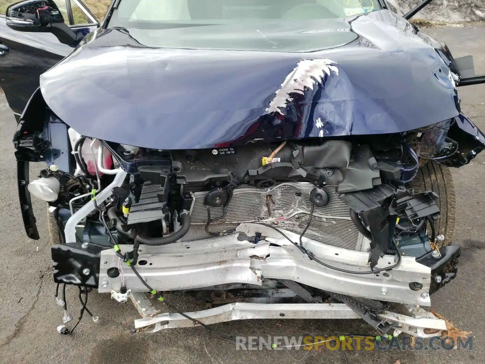 7 Photograph of a damaged car JTMEWRFV5LJ041797 TOYOTA RAV4 2020