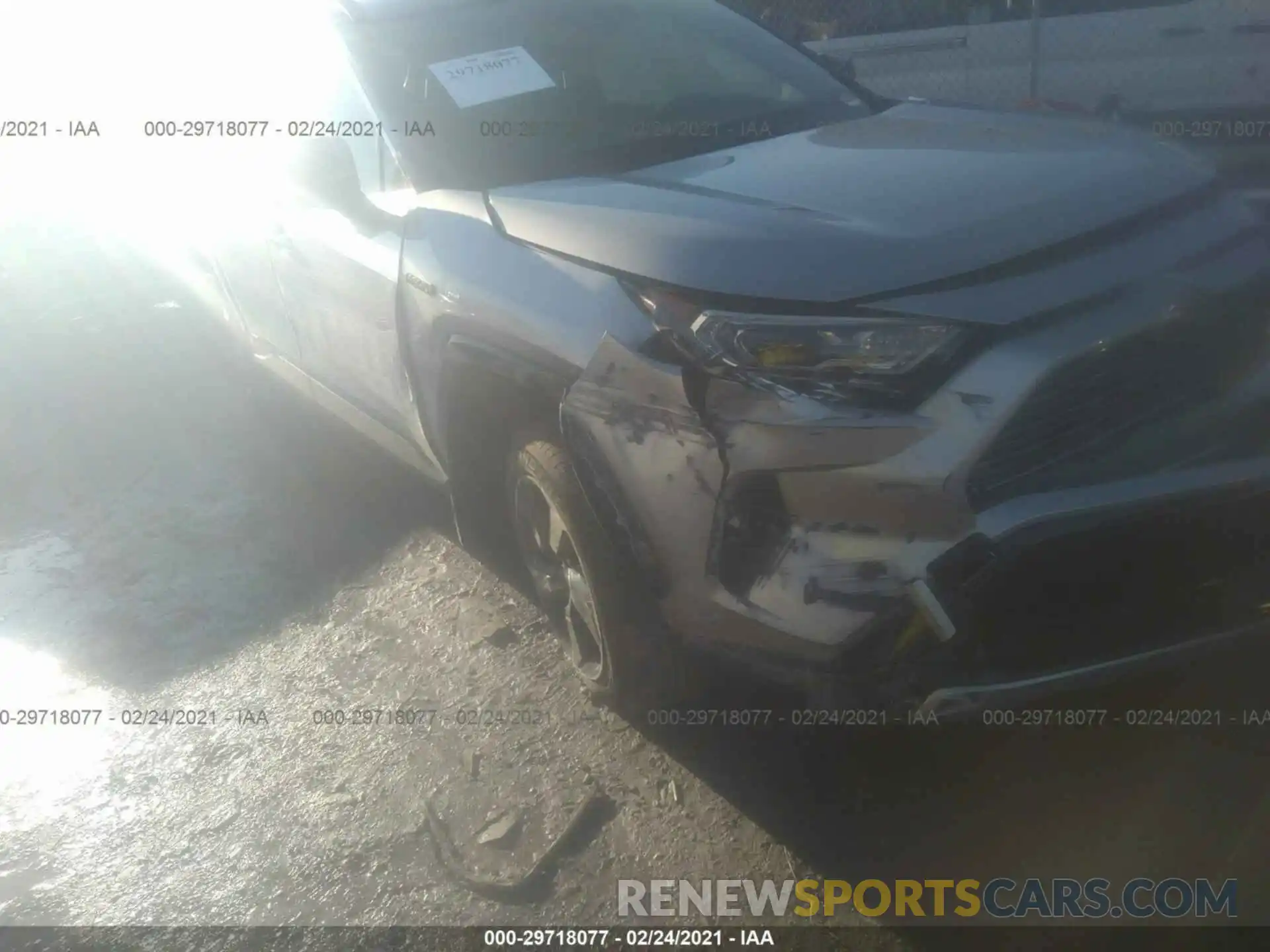 6 Фотография поврежденного автомобиля JTMEWRFV5LJ042402 TOYOTA RAV4 2020