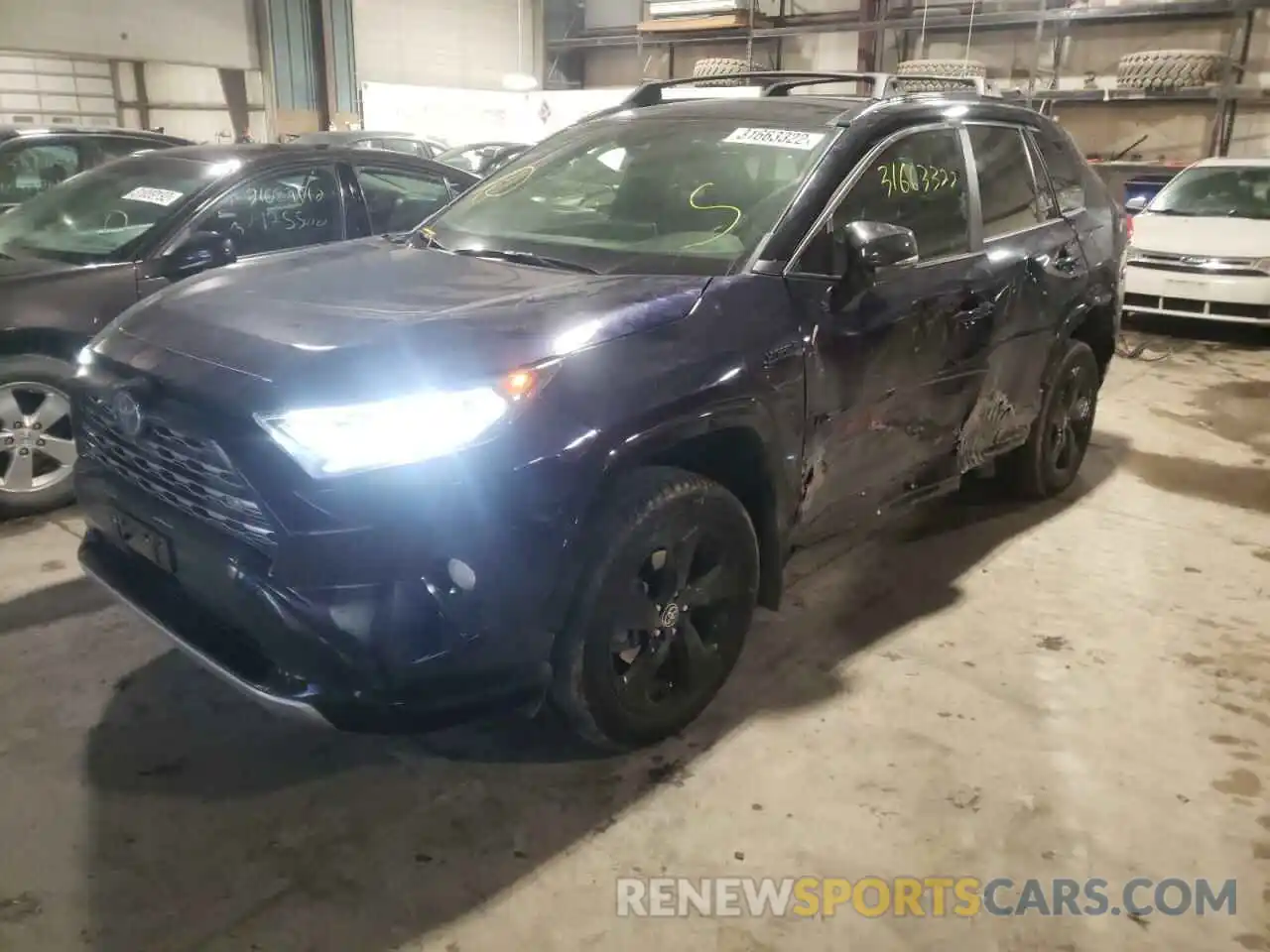 2 Photograph of a damaged car JTMEWRFV6LD533382 TOYOTA RAV4 2020