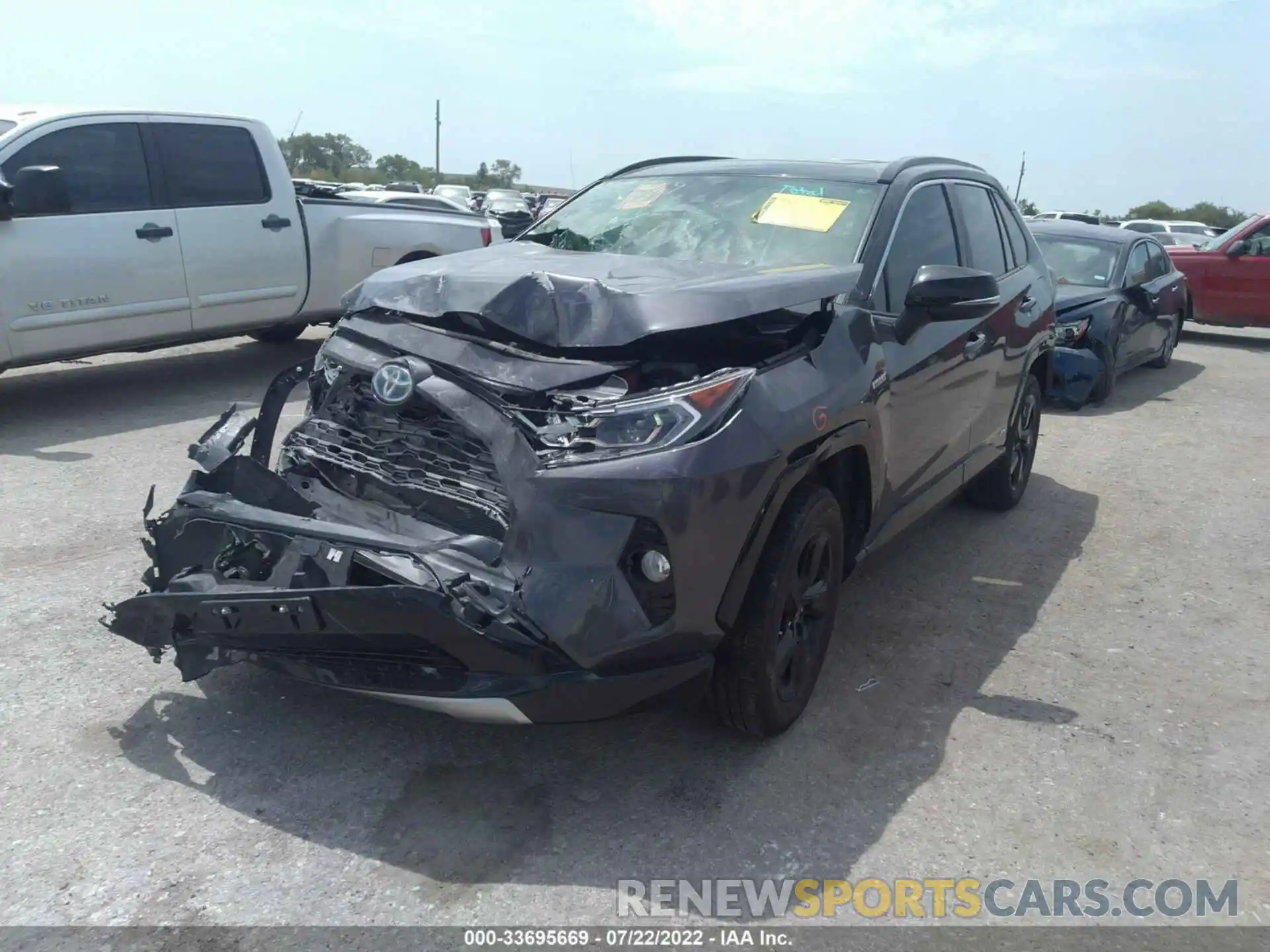 2 Photograph of a damaged car JTMEWRFV6LJ036625 TOYOTA RAV4 2020