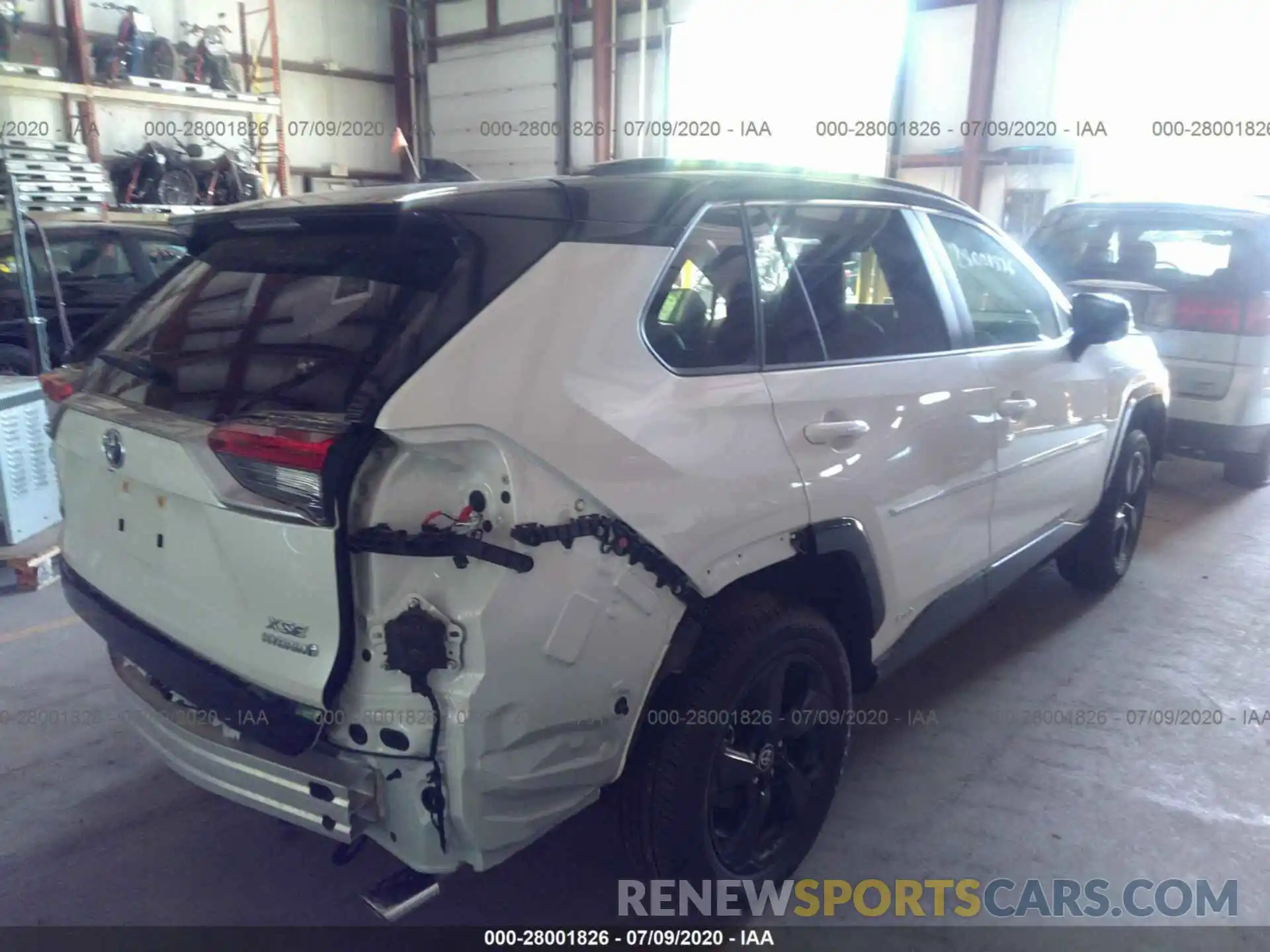 4 Photograph of a damaged car JTMEWRFV6LJ038245 TOYOTA RAV4 2020