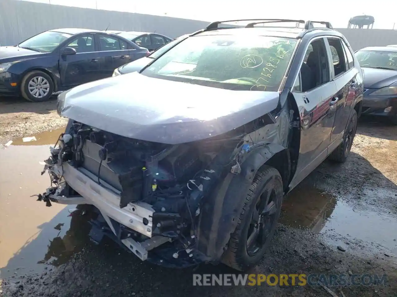 2 Photograph of a damaged car JTMEWRFV6LJ038942 TOYOTA RAV4 2020