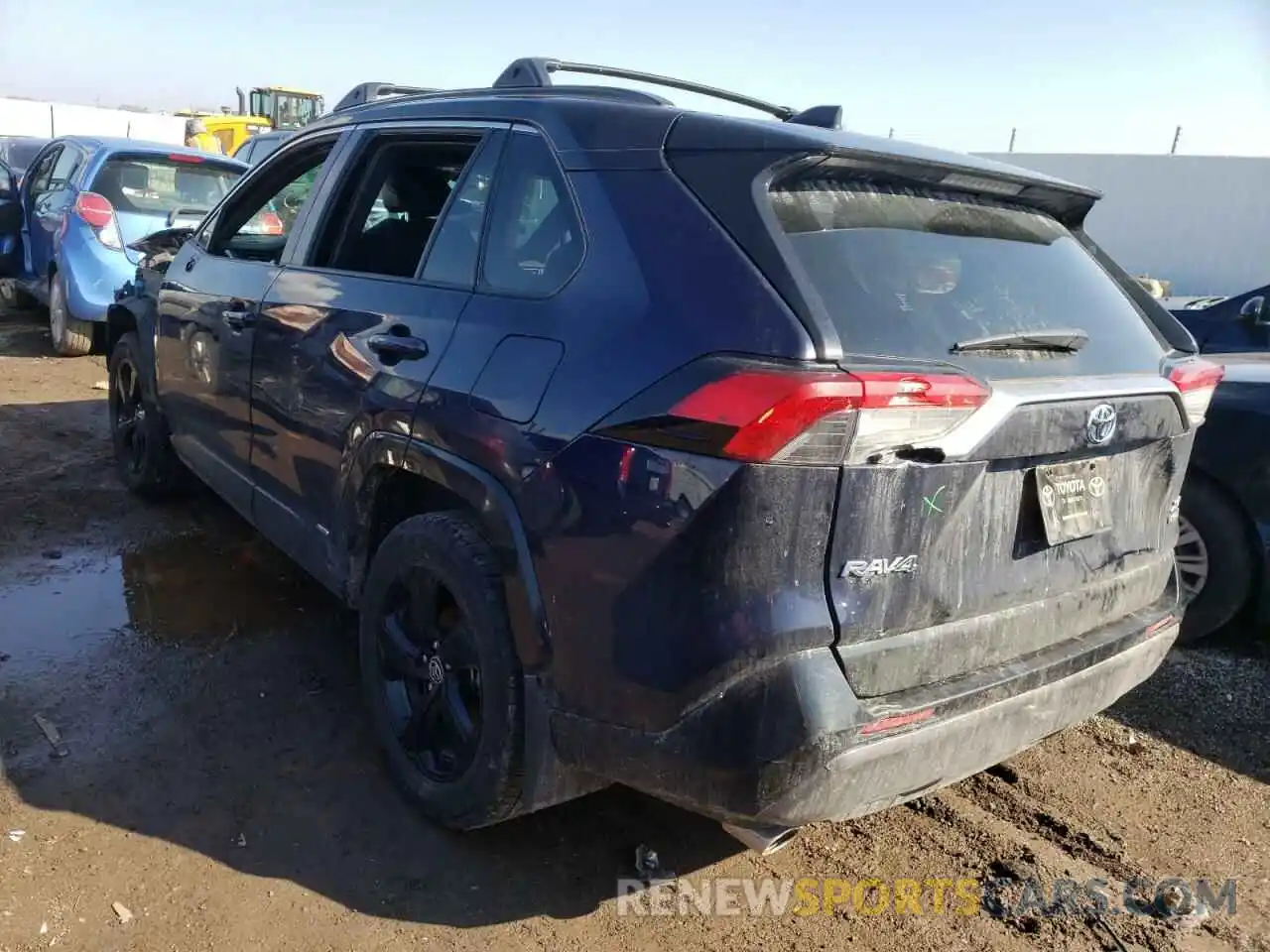 3 Photograph of a damaged car JTMEWRFV6LJ038942 TOYOTA RAV4 2020