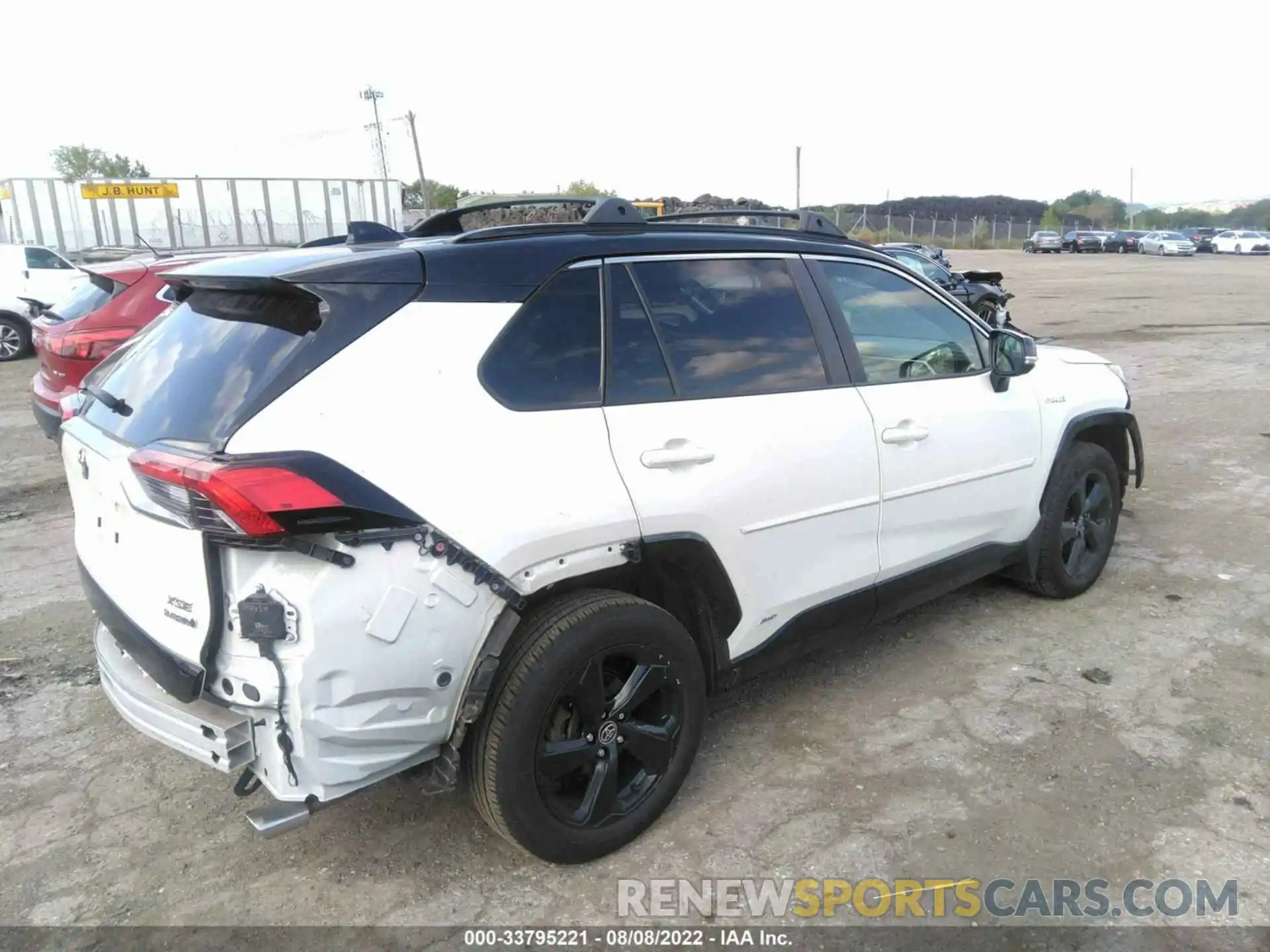 4 Фотография поврежденного автомобиля JTMEWRFV6LJ040738 TOYOTA RAV4 2020