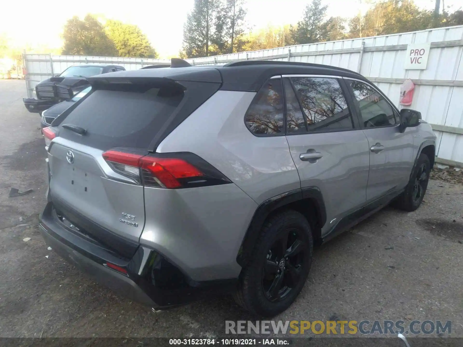 4 Photograph of a damaged car JTMEWRFV6LJ041260 TOYOTA RAV4 2020