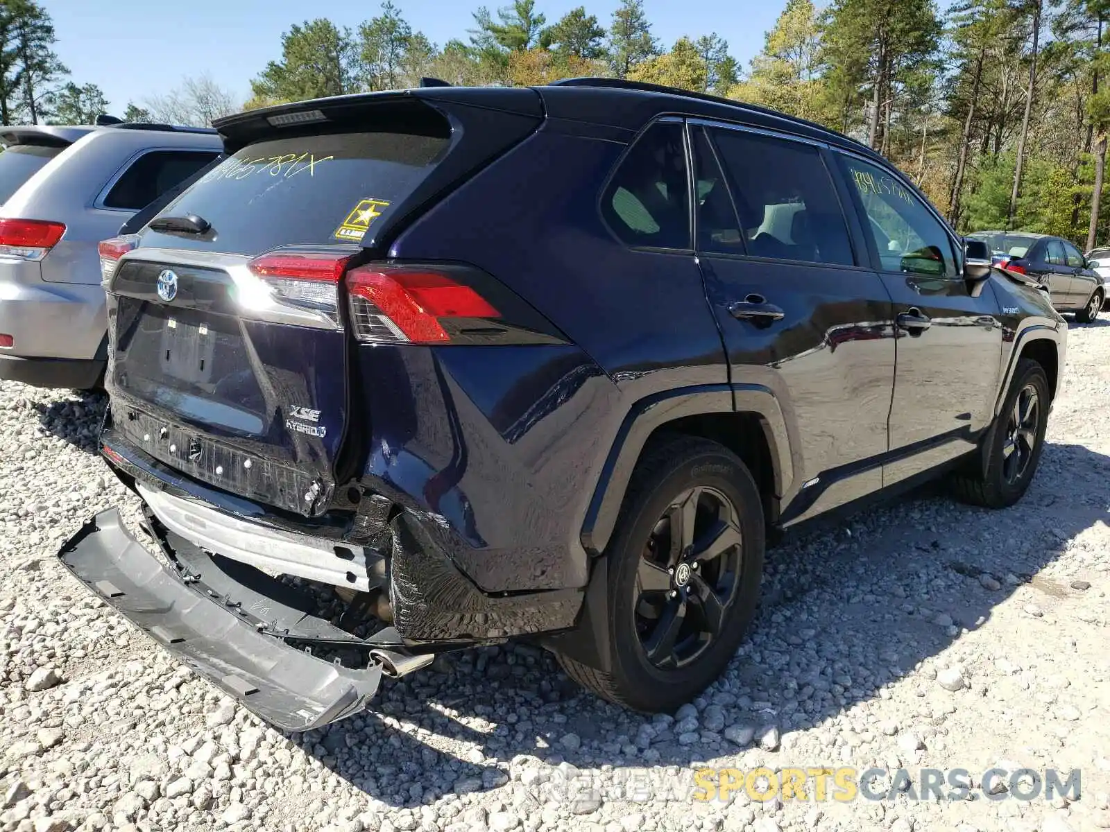 4 Photograph of a damaged car JTMEWRFV6LJ043218 TOYOTA RAV4 2020