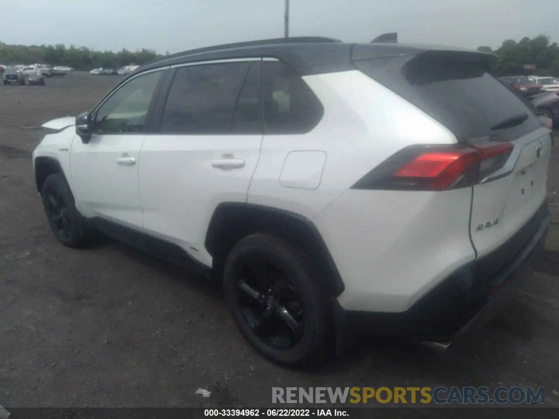 3 Photograph of a damaged car JTMEWRFV6LJ043820 TOYOTA RAV4 2020