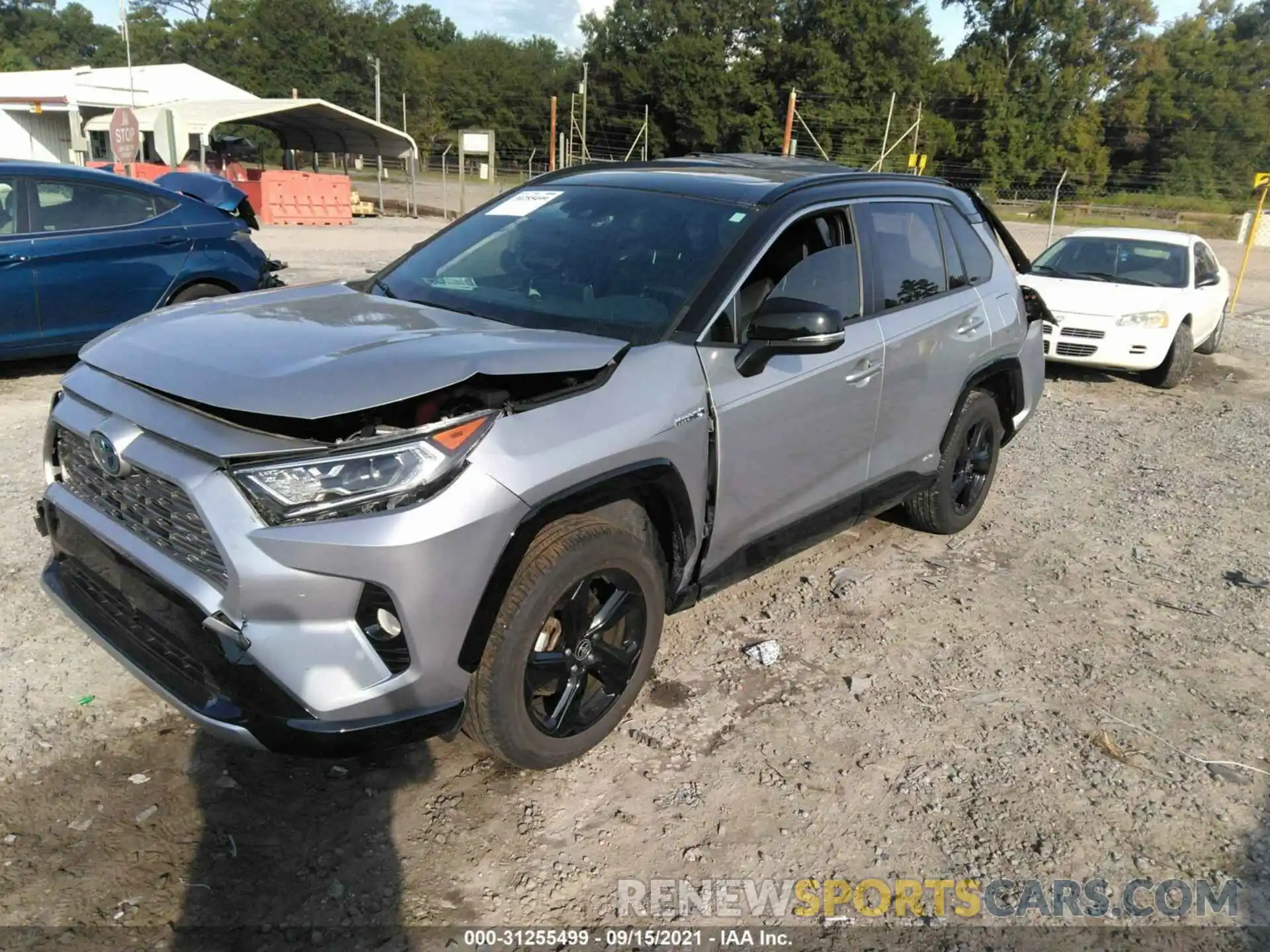 2 Photograph of a damaged car JTMEWRFV6LJ048144 TOYOTA RAV4 2020