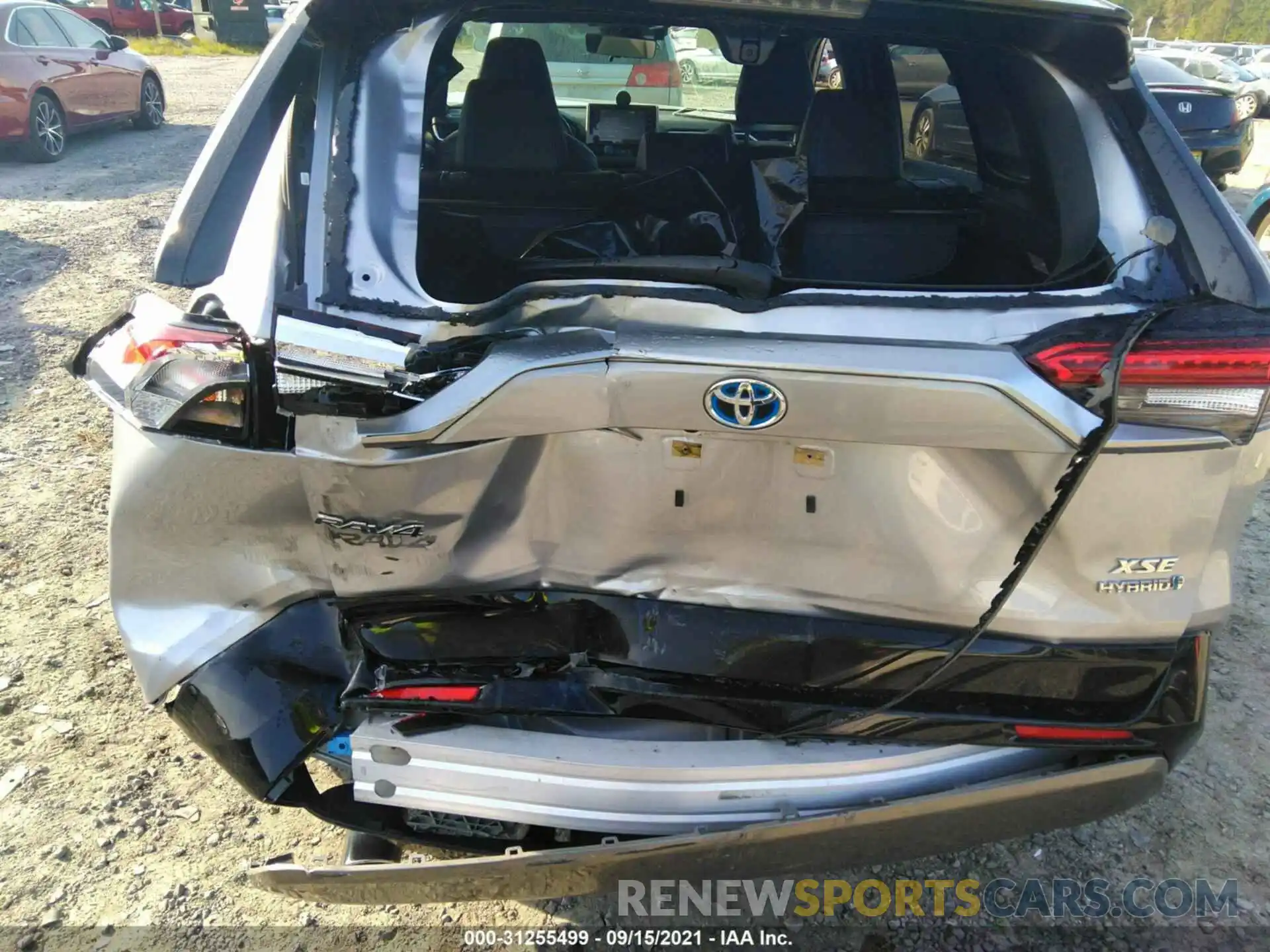 6 Photograph of a damaged car JTMEWRFV6LJ048144 TOYOTA RAV4 2020