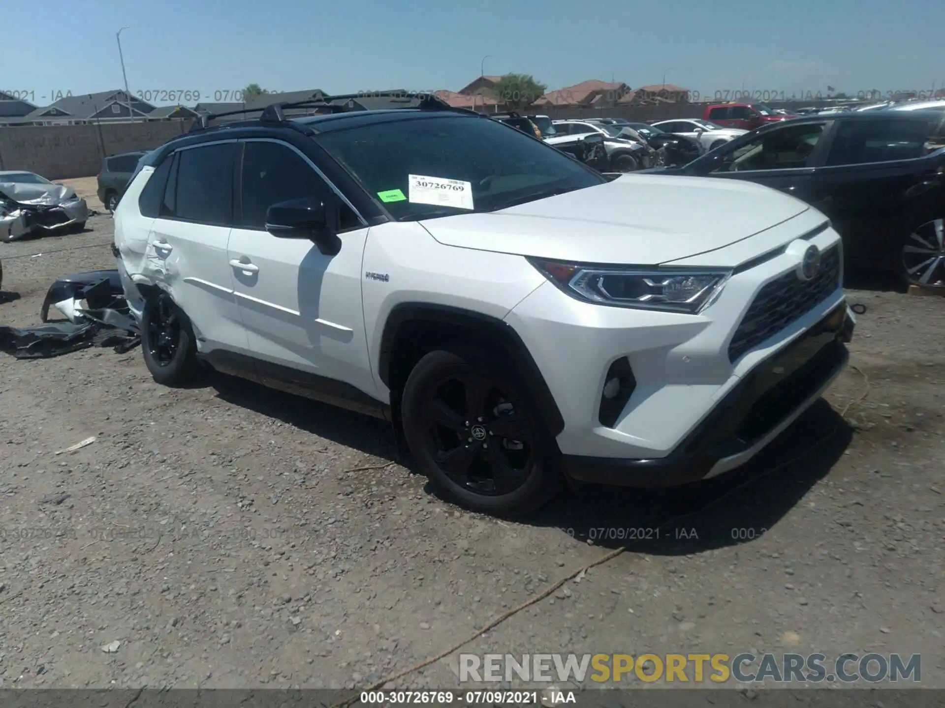 1 Photograph of a damaged car JTMEWRFV7LD532418 TOYOTA RAV4 2020