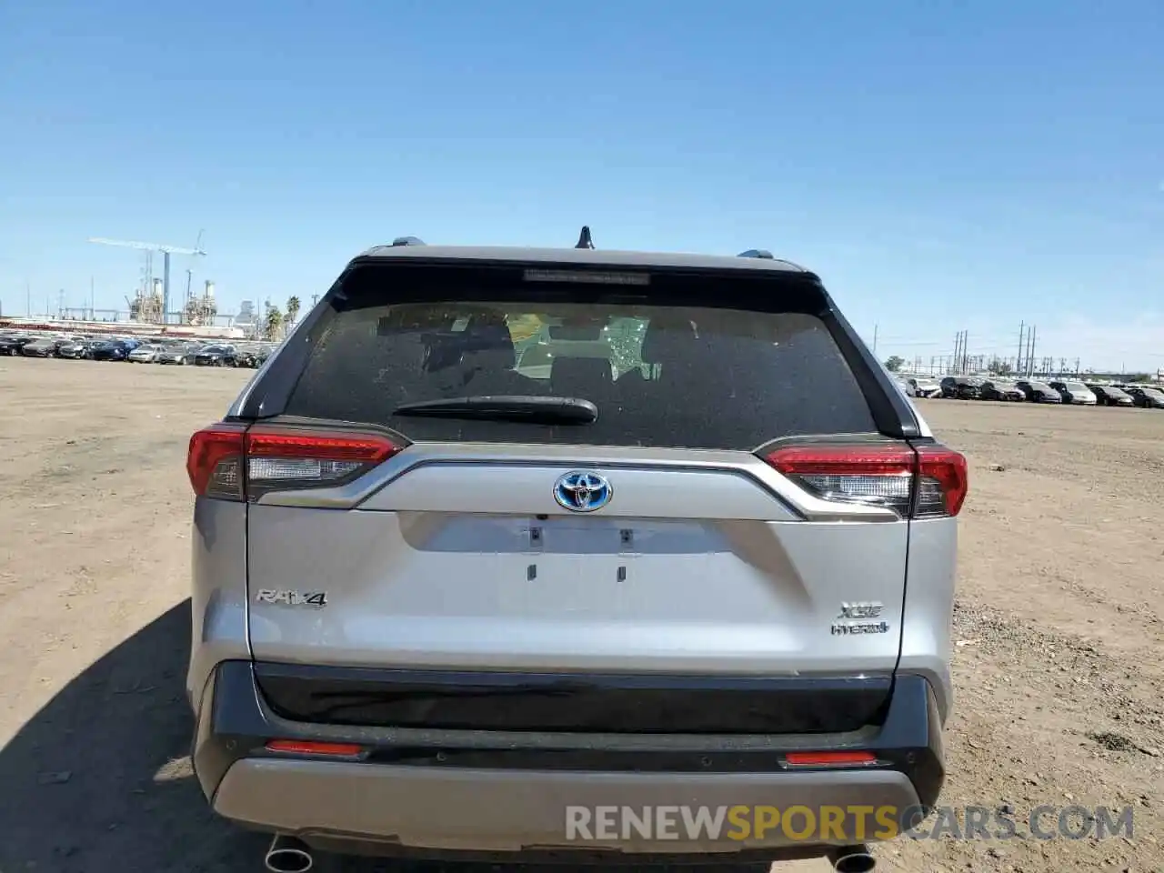 6 Photograph of a damaged car JTMEWRFV7LD549297 TOYOTA RAV4 2020