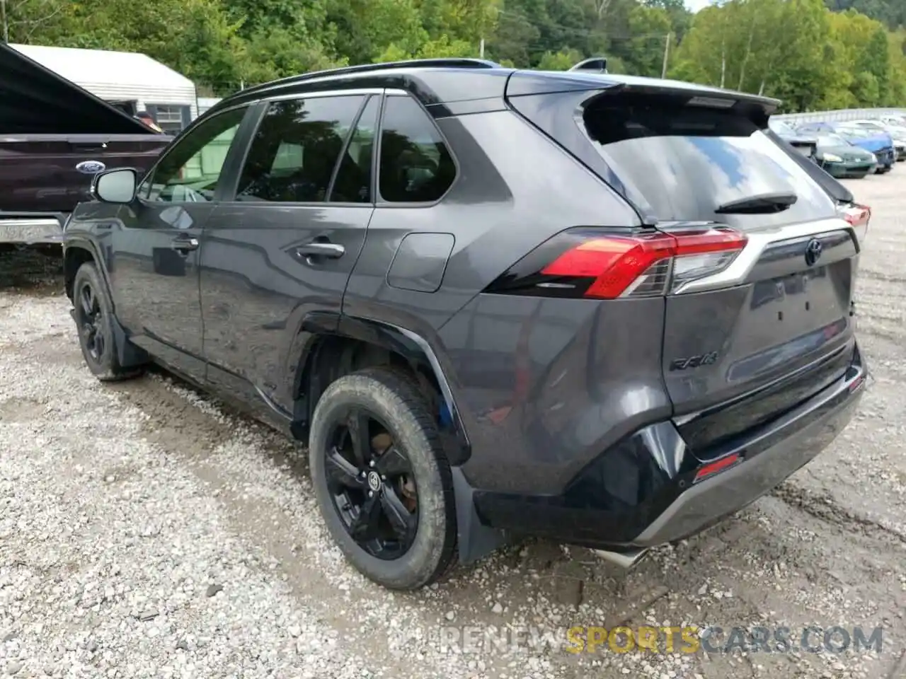 3 Photograph of a damaged car JTMEWRFV7LJ032650 TOYOTA RAV4 2020