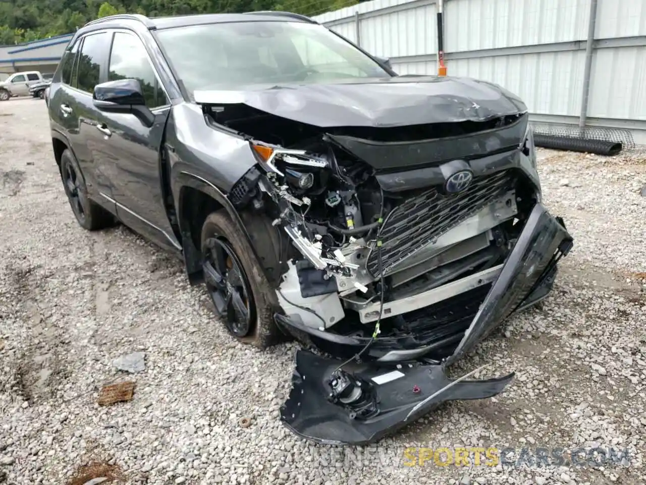 9 Photograph of a damaged car JTMEWRFV7LJ032650 TOYOTA RAV4 2020