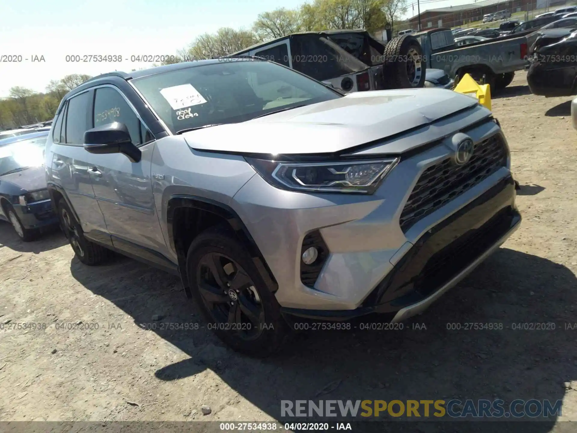 1 Photograph of a damaged car JTMEWRFV7LJ037363 TOYOTA RAV4 2020