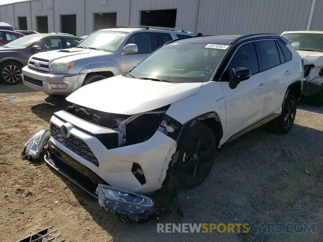 2 Photograph of a damaged car JTMEWRFV8LD532914 TOYOTA RAV4 2020