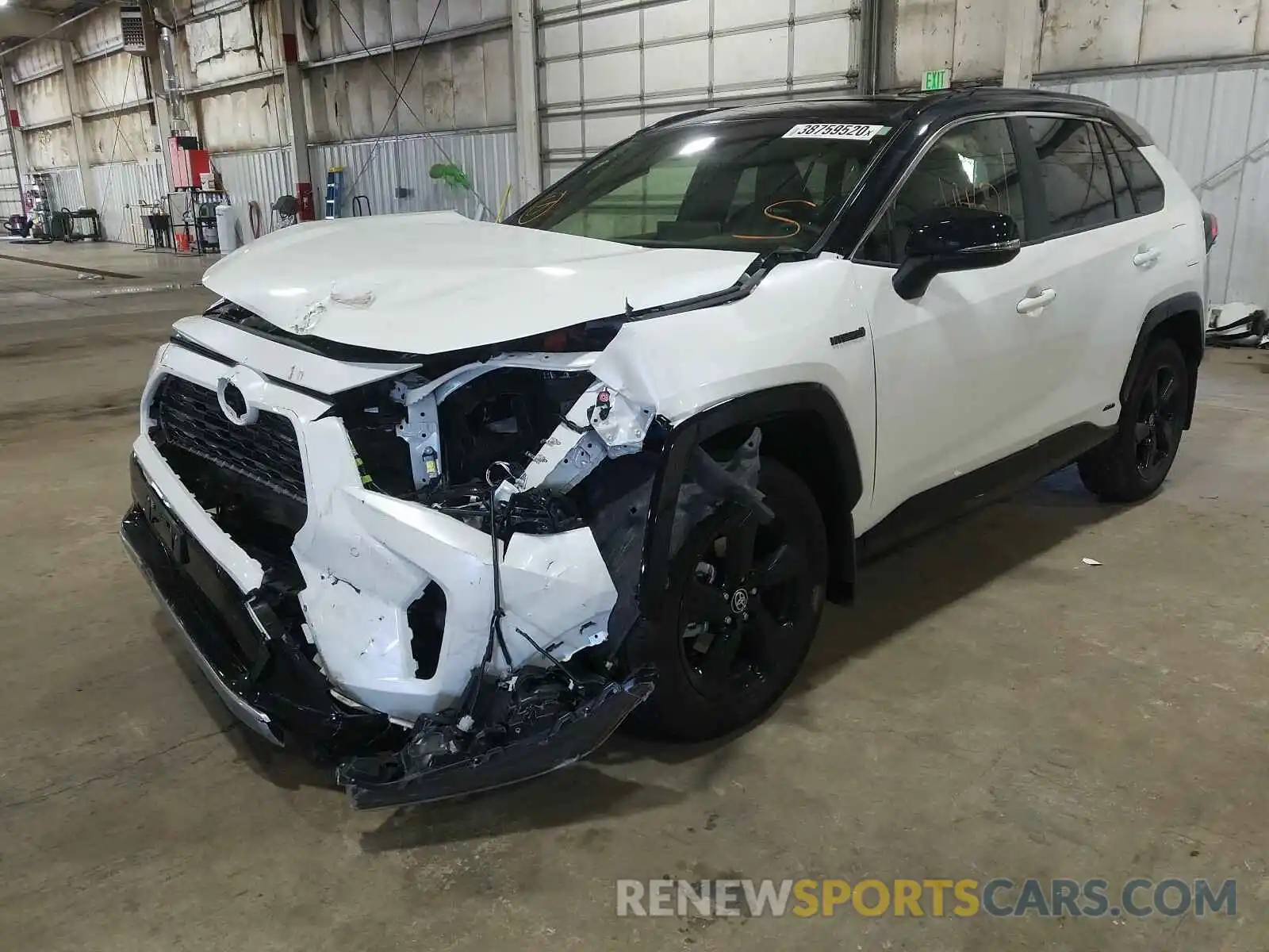 2 Photograph of a damaged car JTMEWRFV8LD538017 TOYOTA RAV4 2020