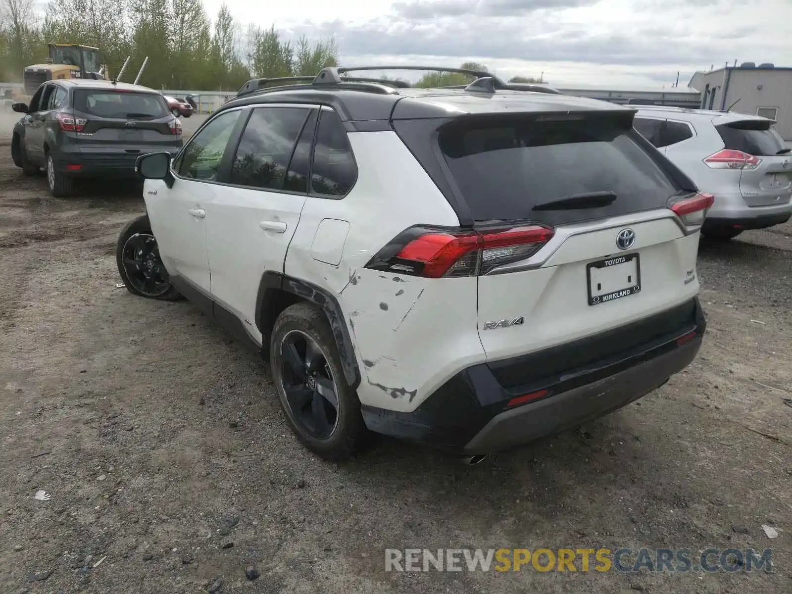 3 Photograph of a damaged car JTMEWRFV8LD546375 TOYOTA RAV4 2020