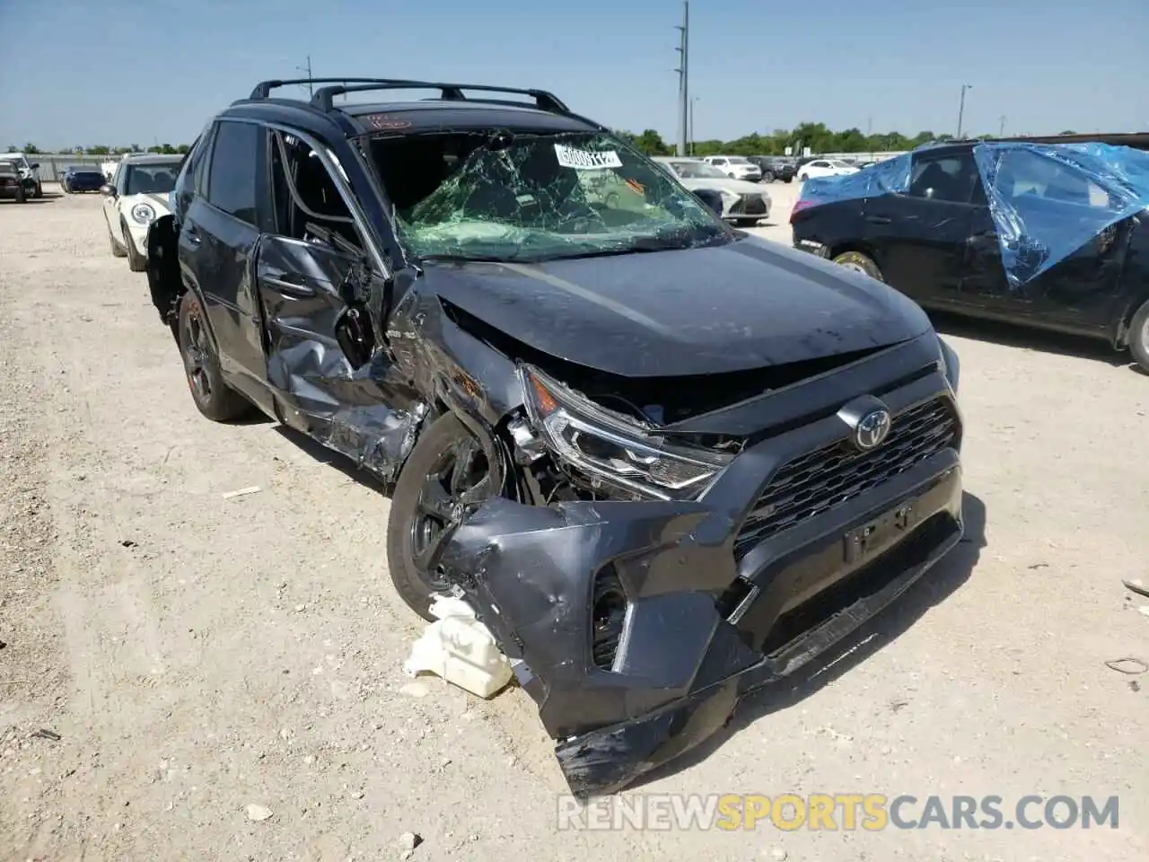 1 Photograph of a damaged car JTMEWRFV8LD547865 TOYOTA RAV4 2020