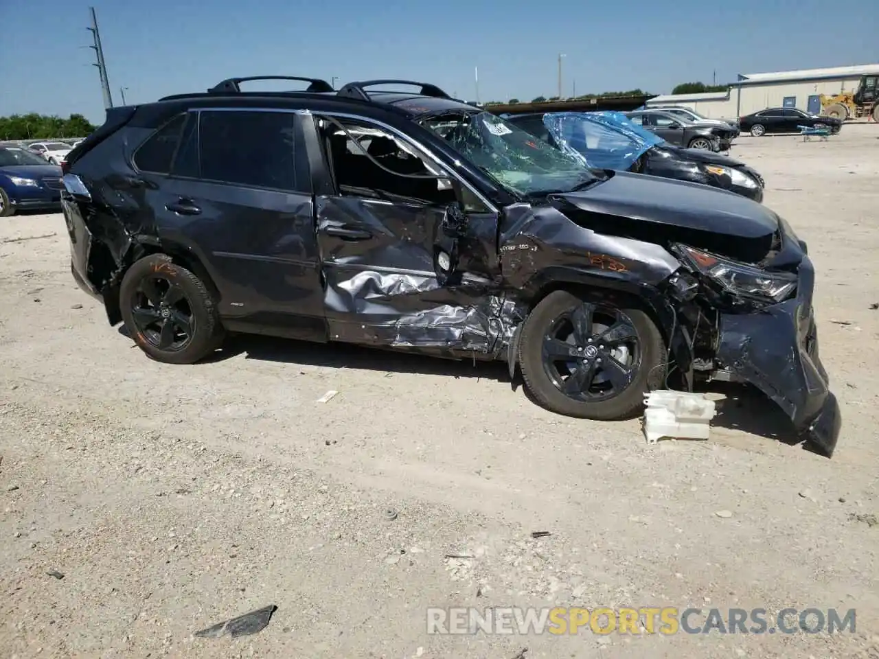 9 Photograph of a damaged car JTMEWRFV8LD547865 TOYOTA RAV4 2020