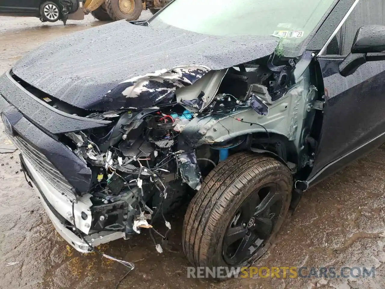 9 Photograph of a damaged car JTMEWRFV8LJ032060 TOYOTA RAV4 2020