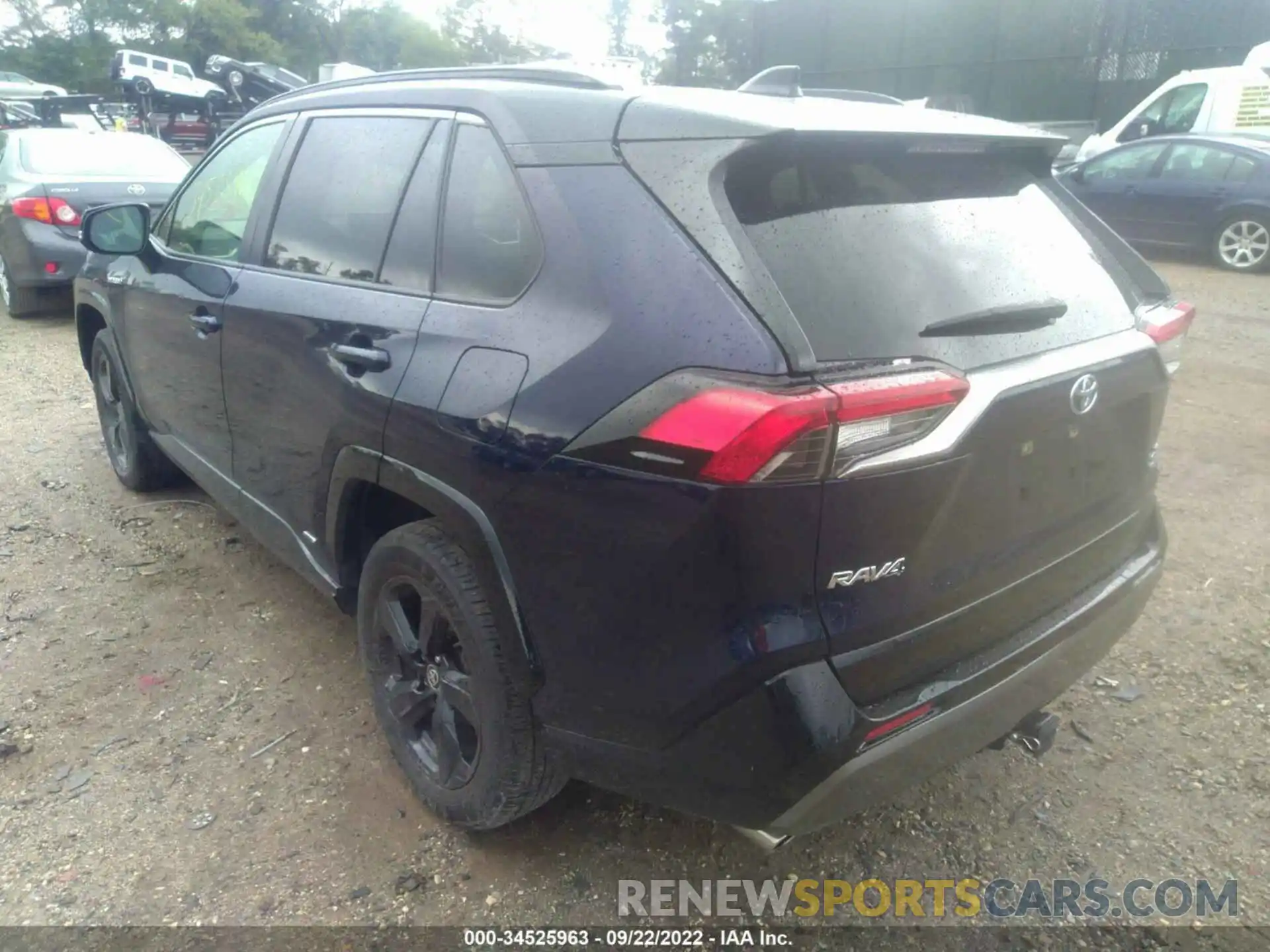 3 Photograph of a damaged car JTMEWRFV8LJ038408 TOYOTA RAV4 2020