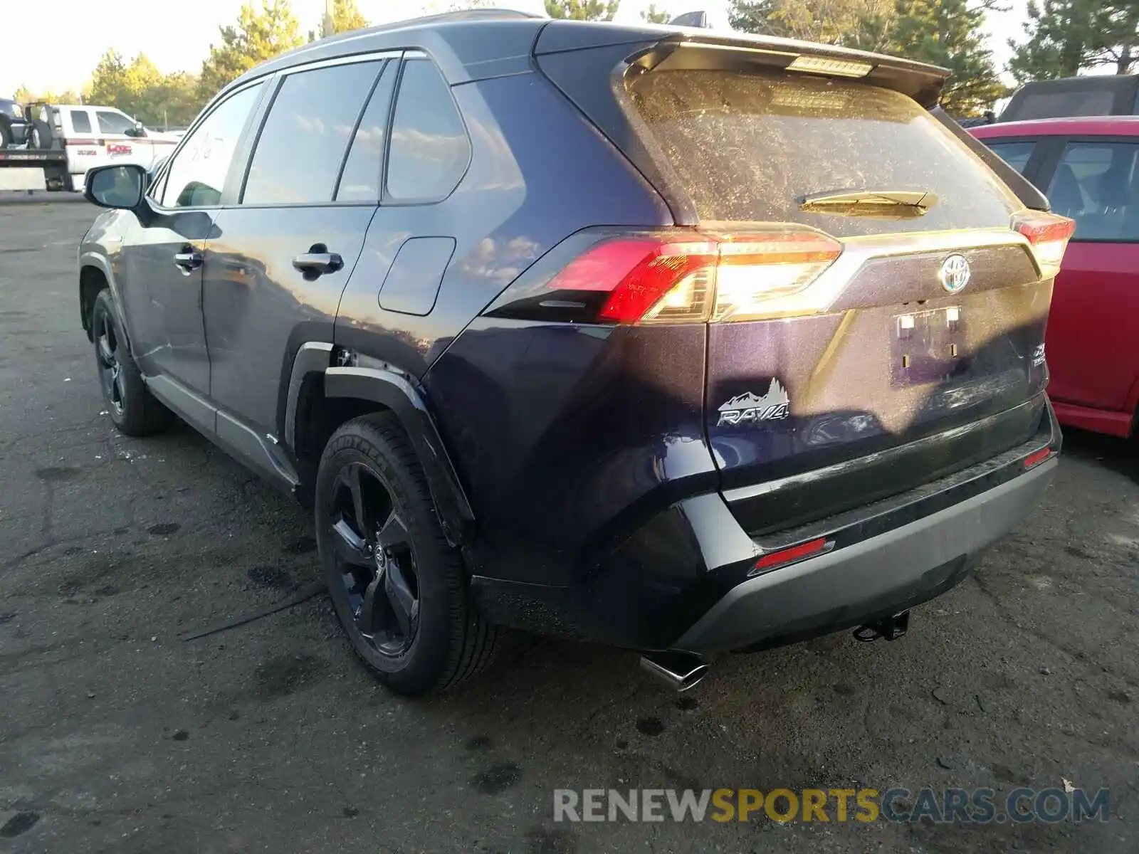 3 Photograph of a damaged car JTMEWRFV8LJ045343 TOYOTA RAV4 2020