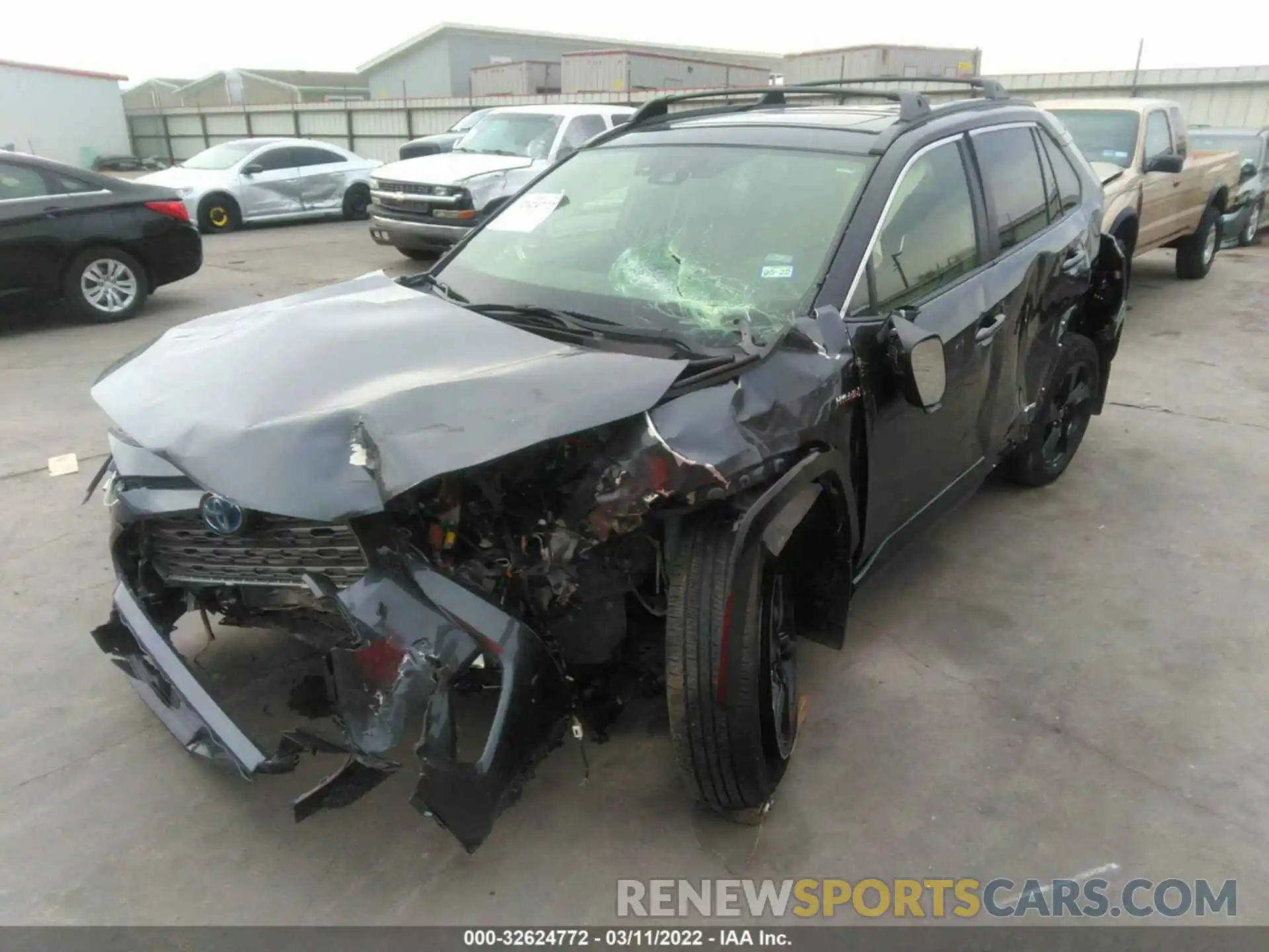 2 Photograph of a damaged car JTMEWRFV8LJ047626 TOYOTA RAV4 2020