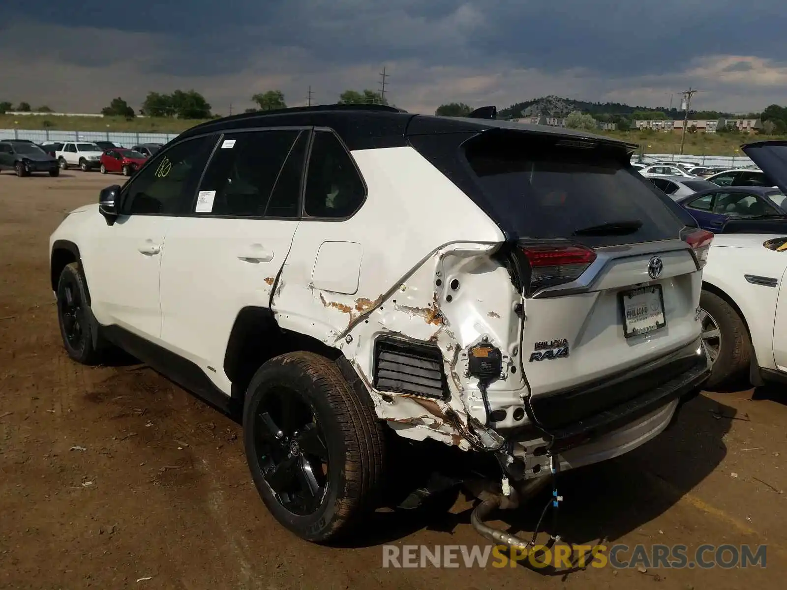 3 Photograph of a damaged car JTMEWRFV9LD532713 TOYOTA RAV4 2020