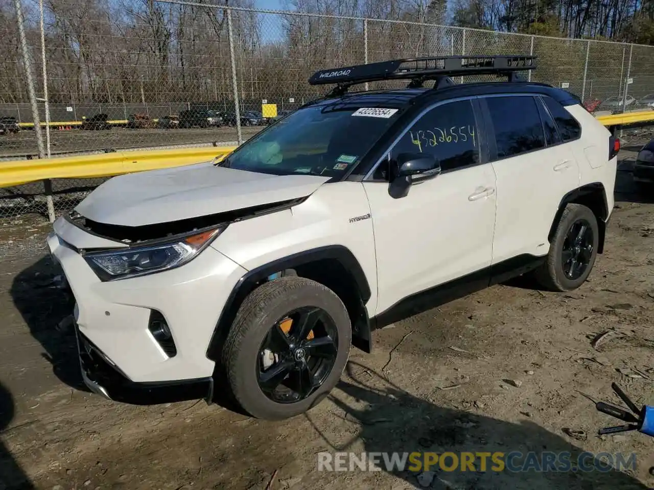 1 Photograph of a damaged car JTMEWRFV9LD544053 TOYOTA RAV4 2020