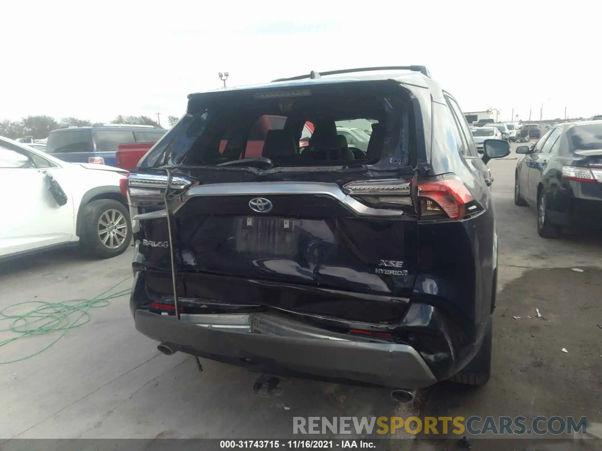 6 Photograph of a damaged car JTMEWRFV9LD546515 TOYOTA RAV4 2020