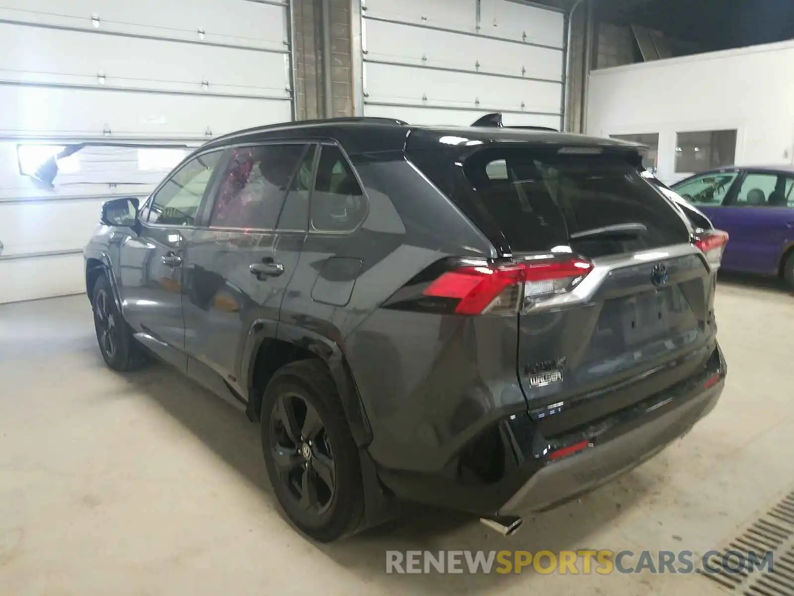 3 Photograph of a damaged car JTMEWRFV9LD549141 TOYOTA RAV4 2020