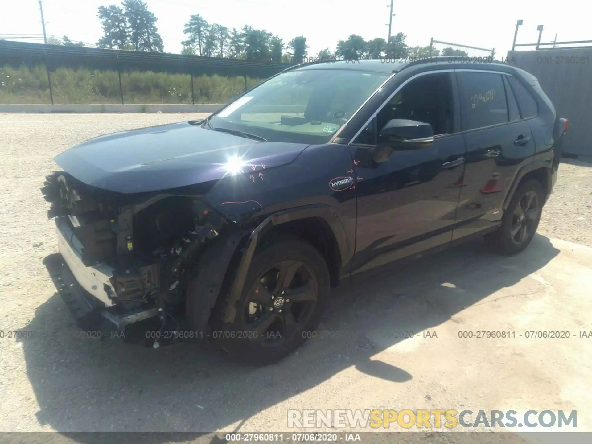 2 Photograph of a damaged car JTMEWRFV9LJ032262 TOYOTA RAV4 2020