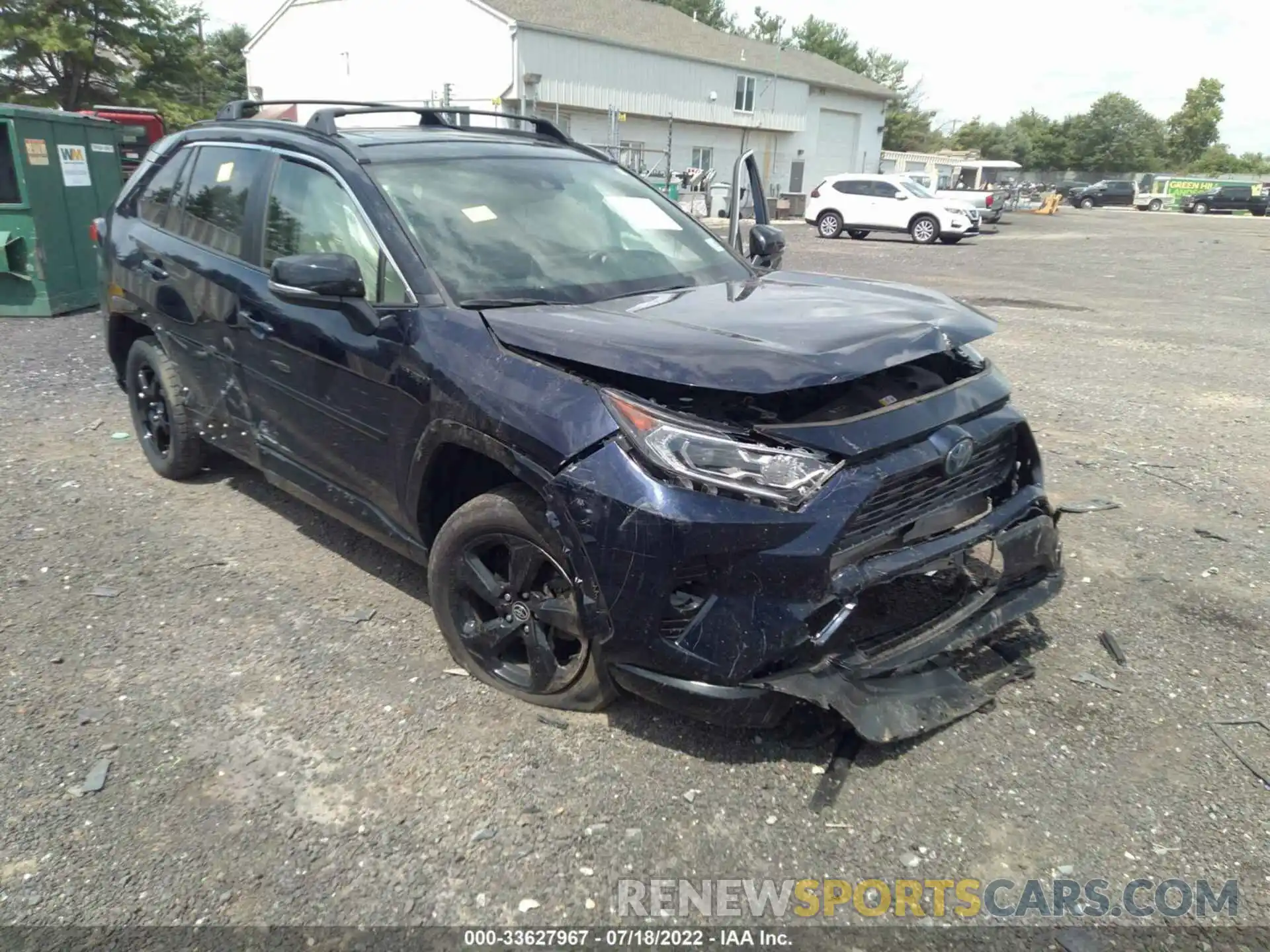 1 Photograph of a damaged car JTMEWRFV9LJ039258 TOYOTA RAV4 2020