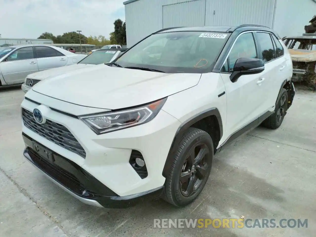 2 Photograph of a damaged car JTMEWRFV9LJ046971 TOYOTA RAV4 2020