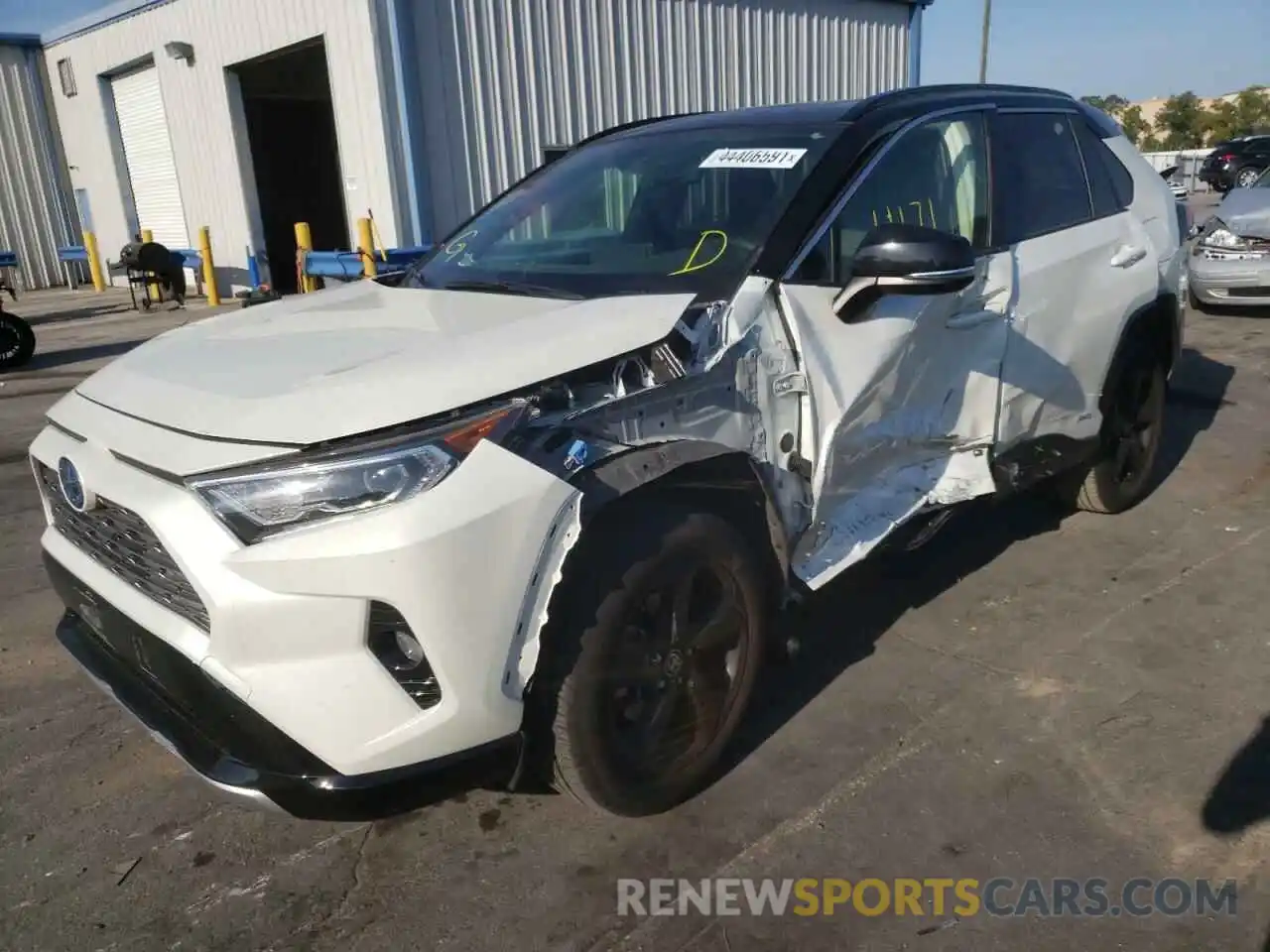 2 Photograph of a damaged car JTMEWRFV9LJ048560 TOYOTA RAV4 2020