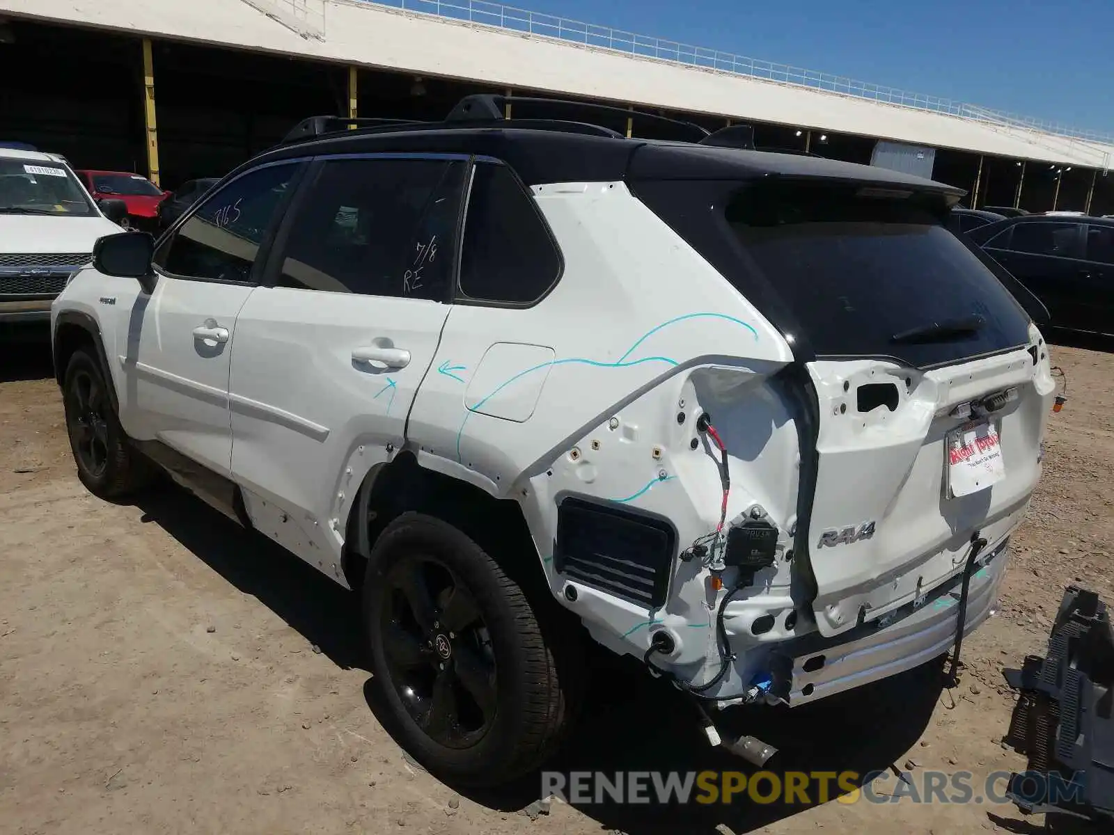 3 Photograph of a damaged car JTMEWRFVXLD539962 TOYOTA RAV4 2020