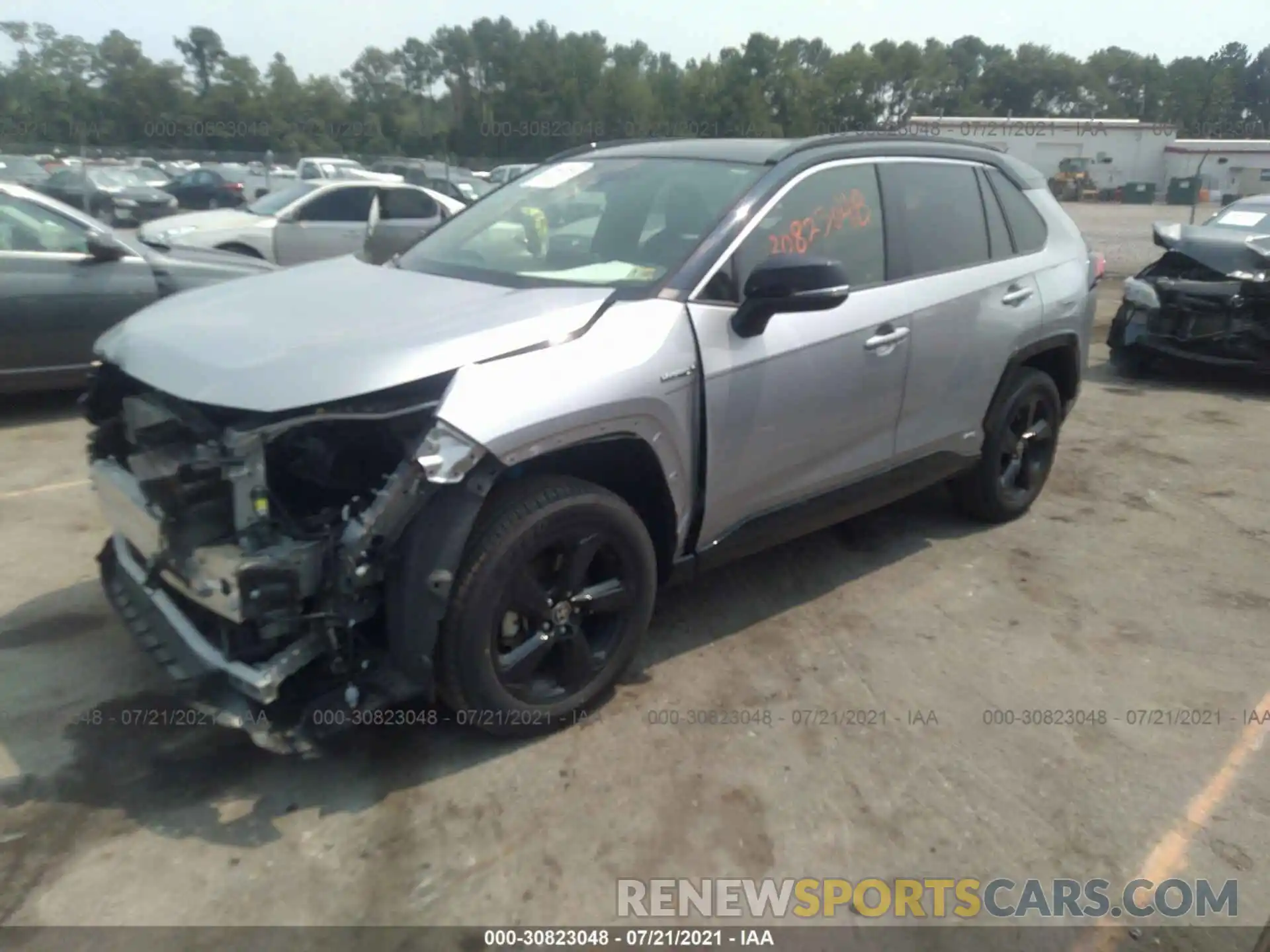 2 Photograph of a damaged car JTMEWRFVXLJ032304 TOYOTA RAV4 2020