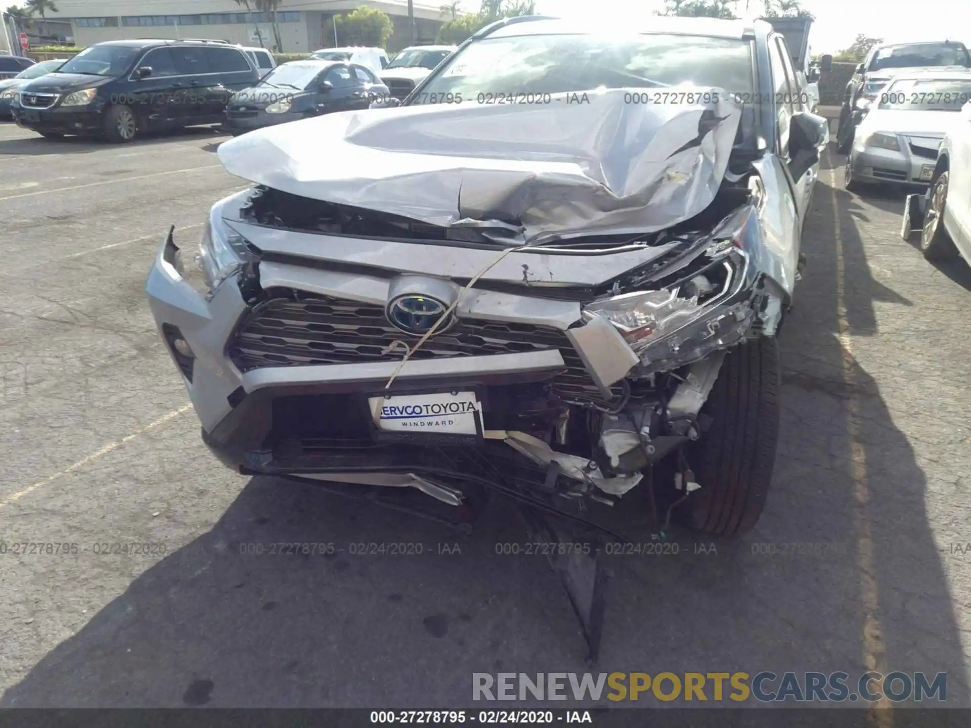 6 Photograph of a damaged car JTMEWRFVXLJ036434 TOYOTA RAV4 2020