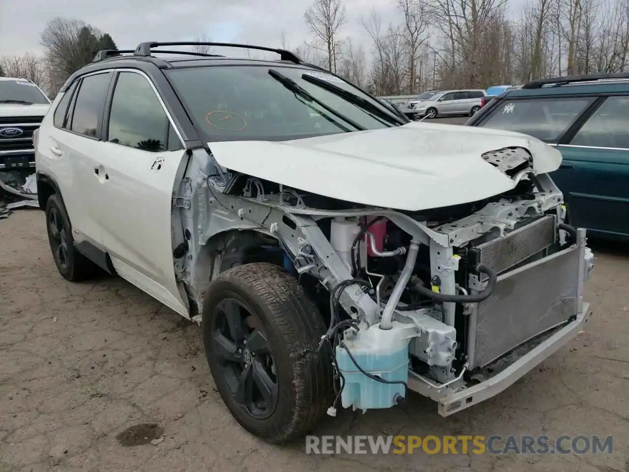 1 Photograph of a damaged car JTMEWRFVXLJ040287 TOYOTA RAV4 2020