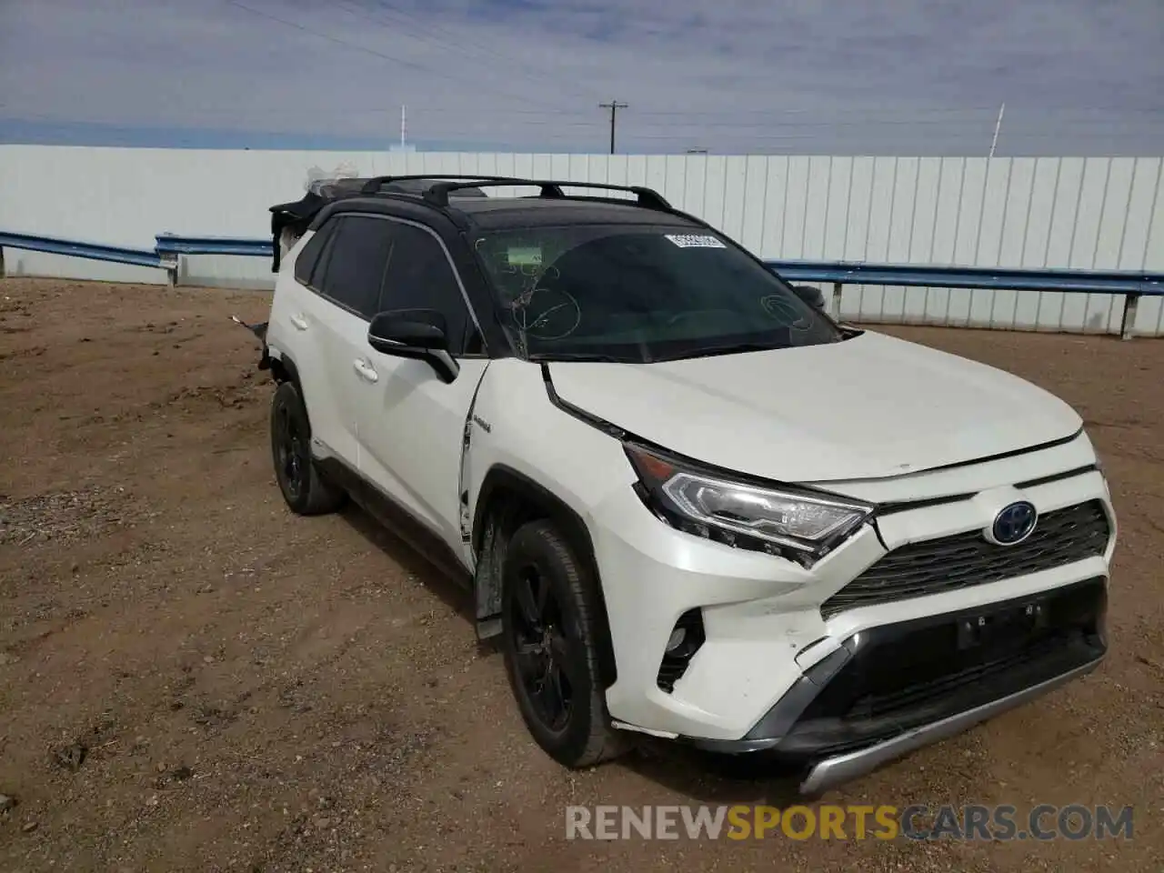 1 Photograph of a damaged car JTMEWRFVXLJ044646 TOYOTA RAV4 2020