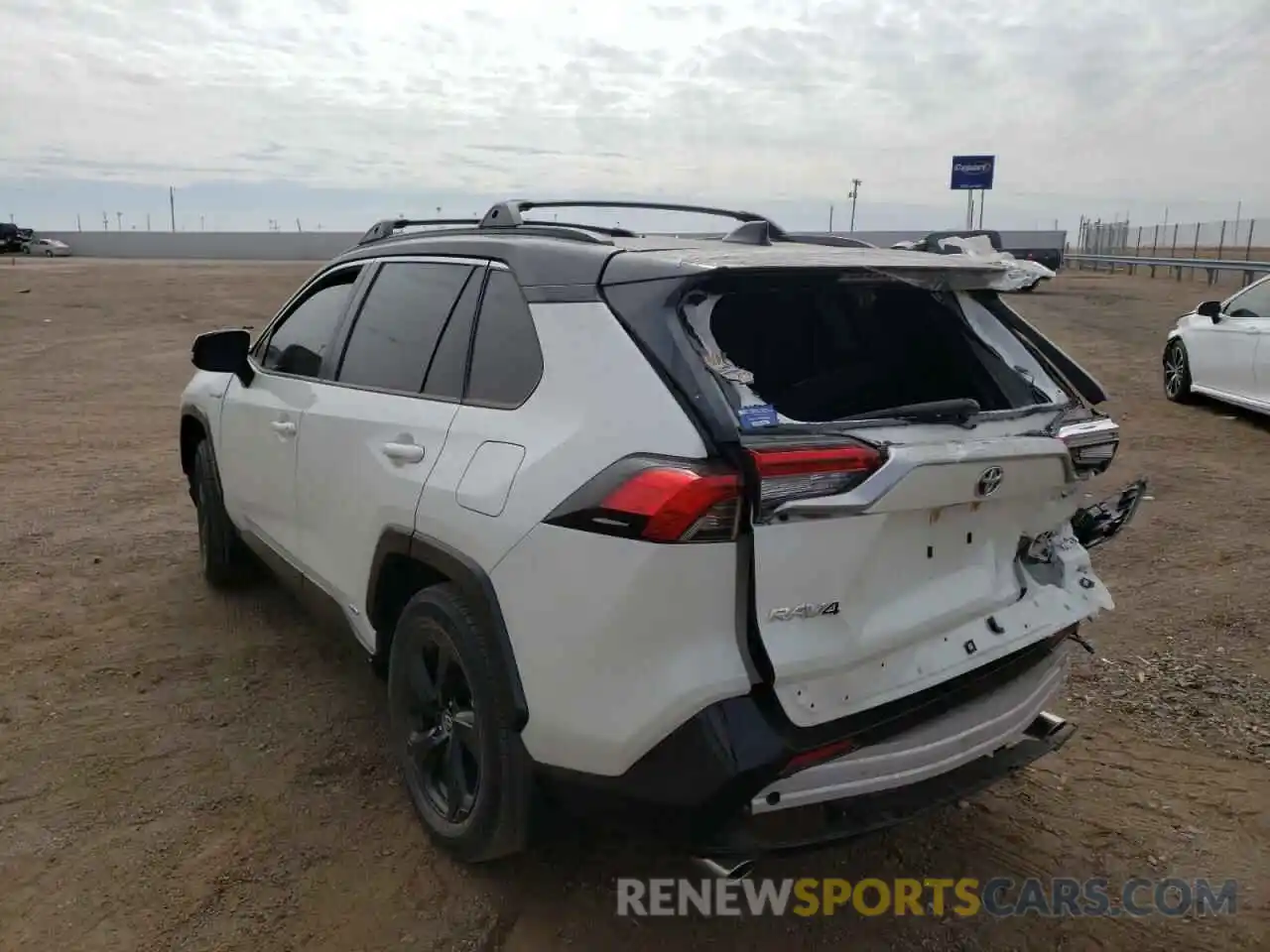 3 Photograph of a damaged car JTMEWRFVXLJ044646 TOYOTA RAV4 2020