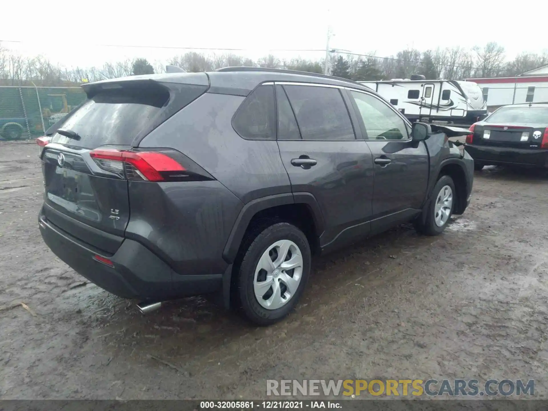 4 Photograph of a damaged car JTMF1RFV3LD051102 TOYOTA RAV4 2020