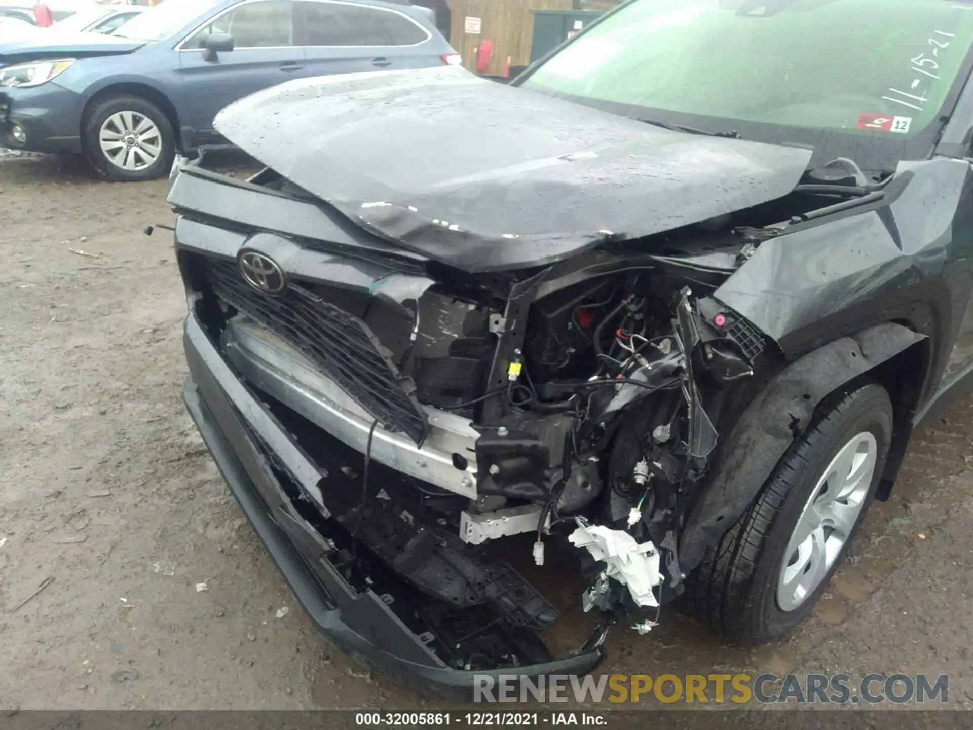 6 Photograph of a damaged car JTMF1RFV3LD051102 TOYOTA RAV4 2020