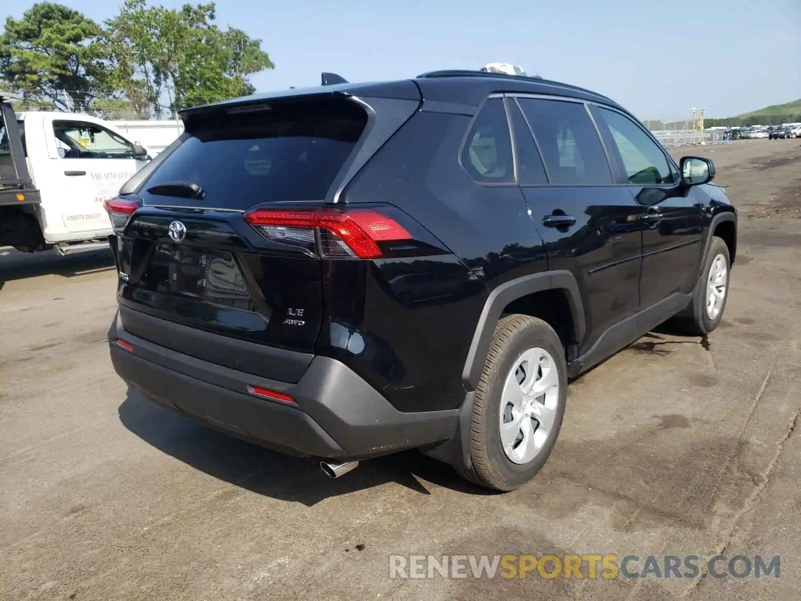 4 Photograph of a damaged car JTMF1RFV5LD058388 TOYOTA RAV4 2020