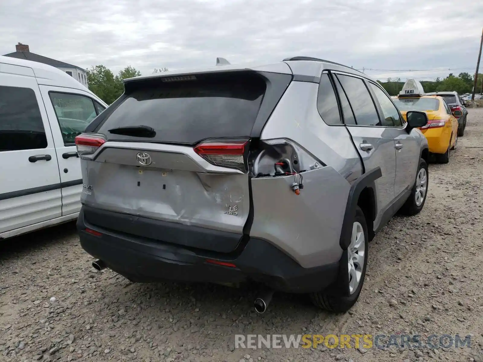 4 Photograph of a damaged car JTMF1RFV6LD052437 TOYOTA RAV4 2020