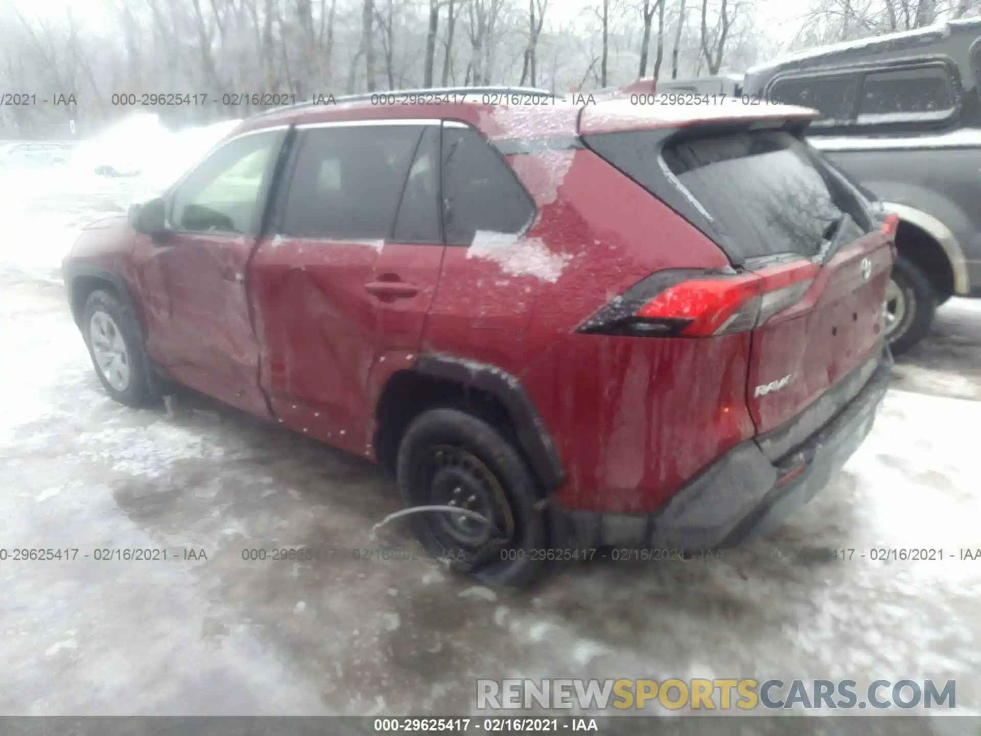 3 Photograph of a damaged car JTMF1RFV7LD049949 TOYOTA RAV4 2020