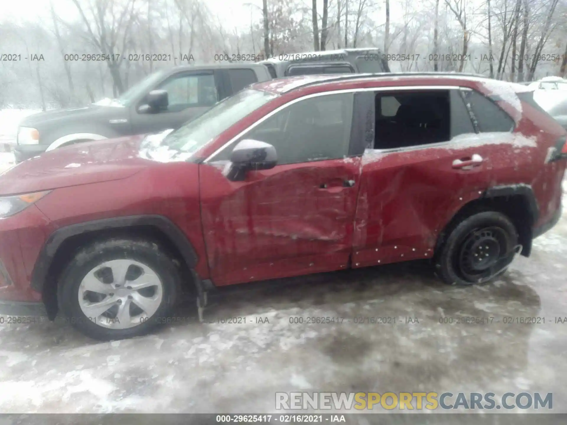 6 Photograph of a damaged car JTMF1RFV7LD049949 TOYOTA RAV4 2020